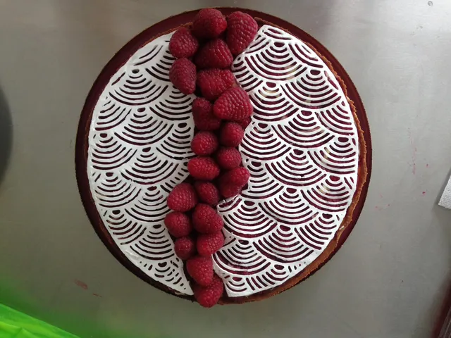 Japanse Waves pattern for Raspberry Tart