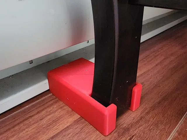 Bed leg bumper