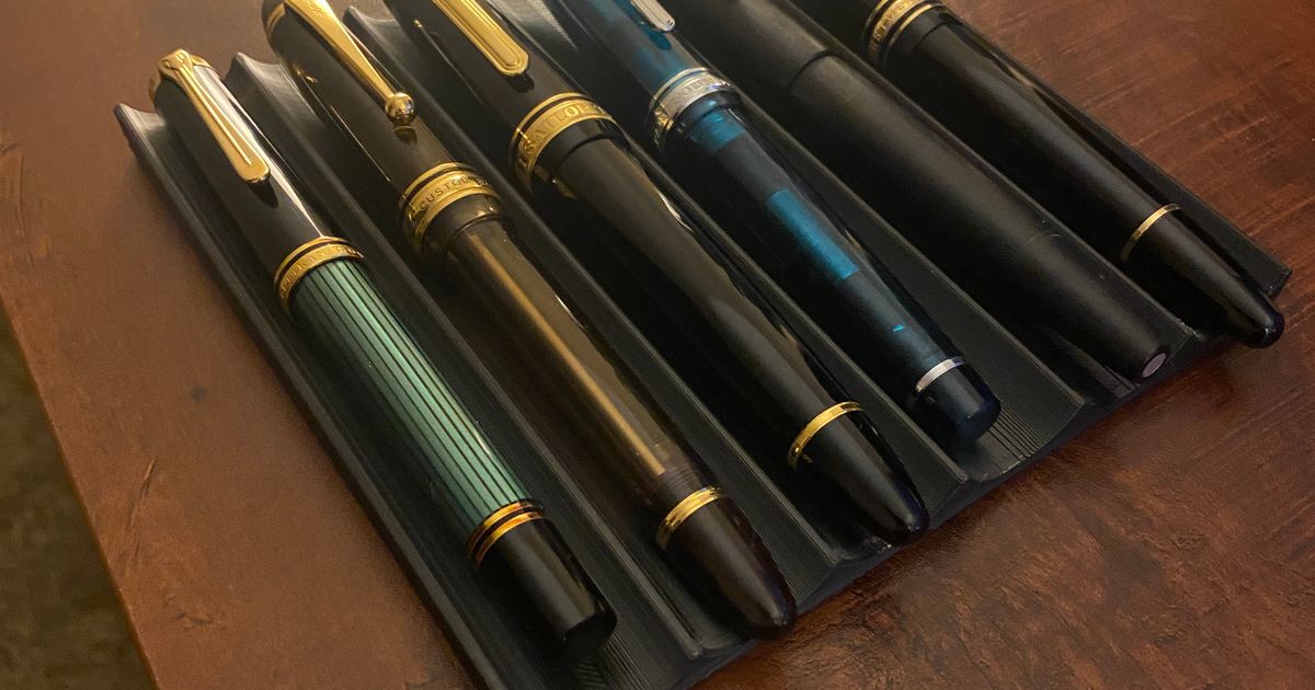 Fountain Pen Tray by themasterofunlocking Download free STL model