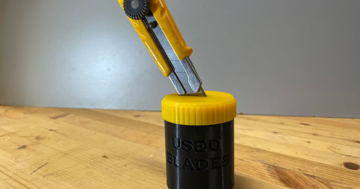 Used Blade Box / Box Cutter Snap off tool by Miguel M. Download free