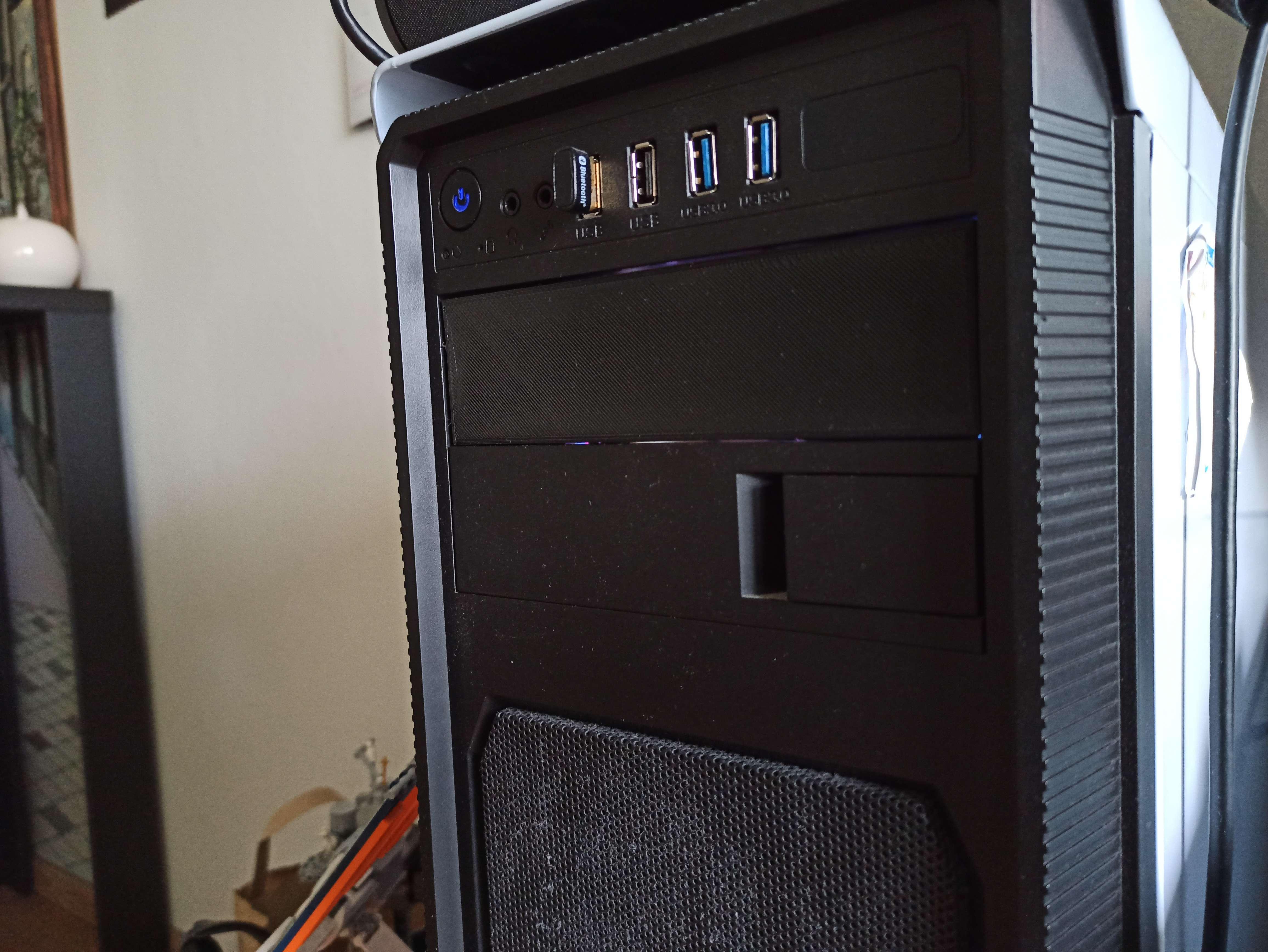 AeroCool Aero800 Front Cover/Blind Replacement