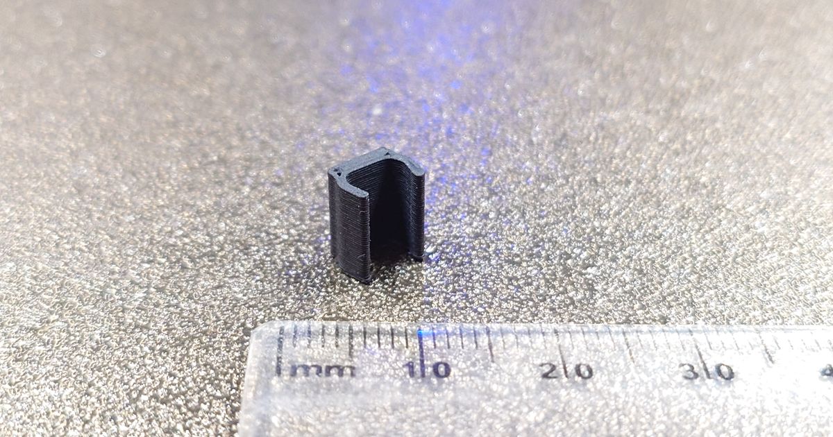 2020 Extrusion Cable Clip by Supersonic Pigeon Download free STL