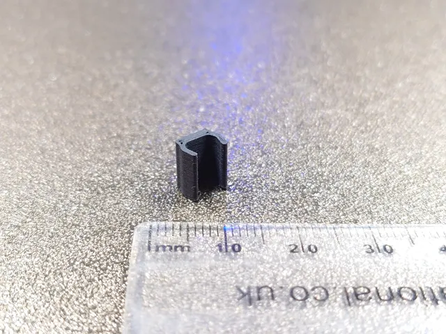 2020 Extrusion Cable Clip