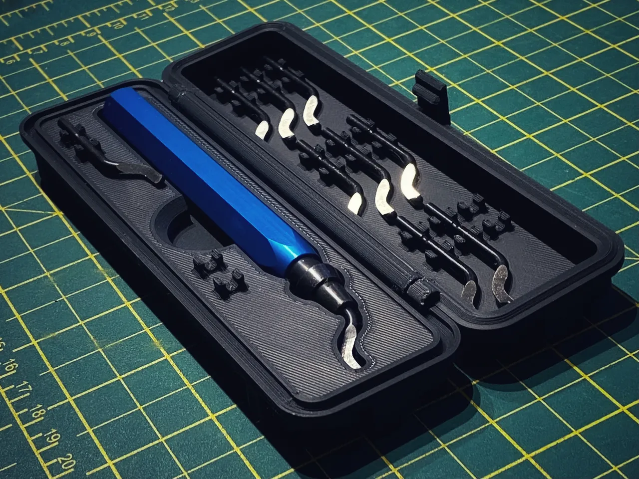 Deburring Tool Case REMIX by FLYN INDUSTRIES, Download free STL model