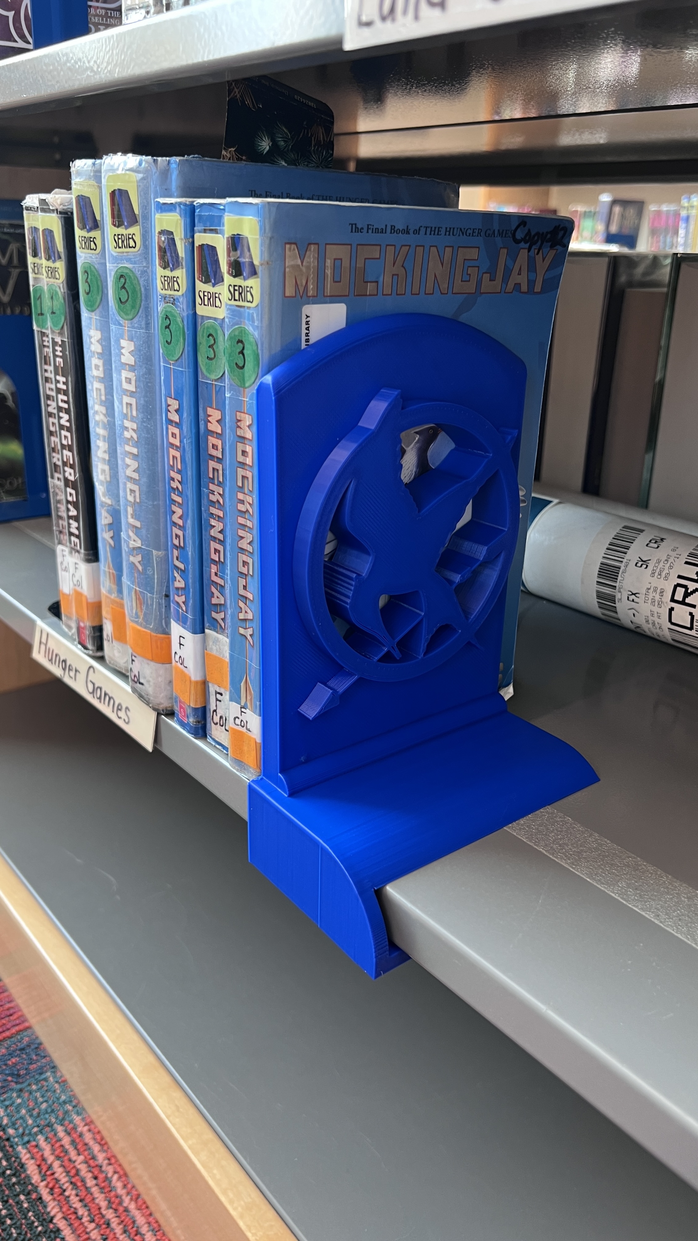 Book Ends with Label Space