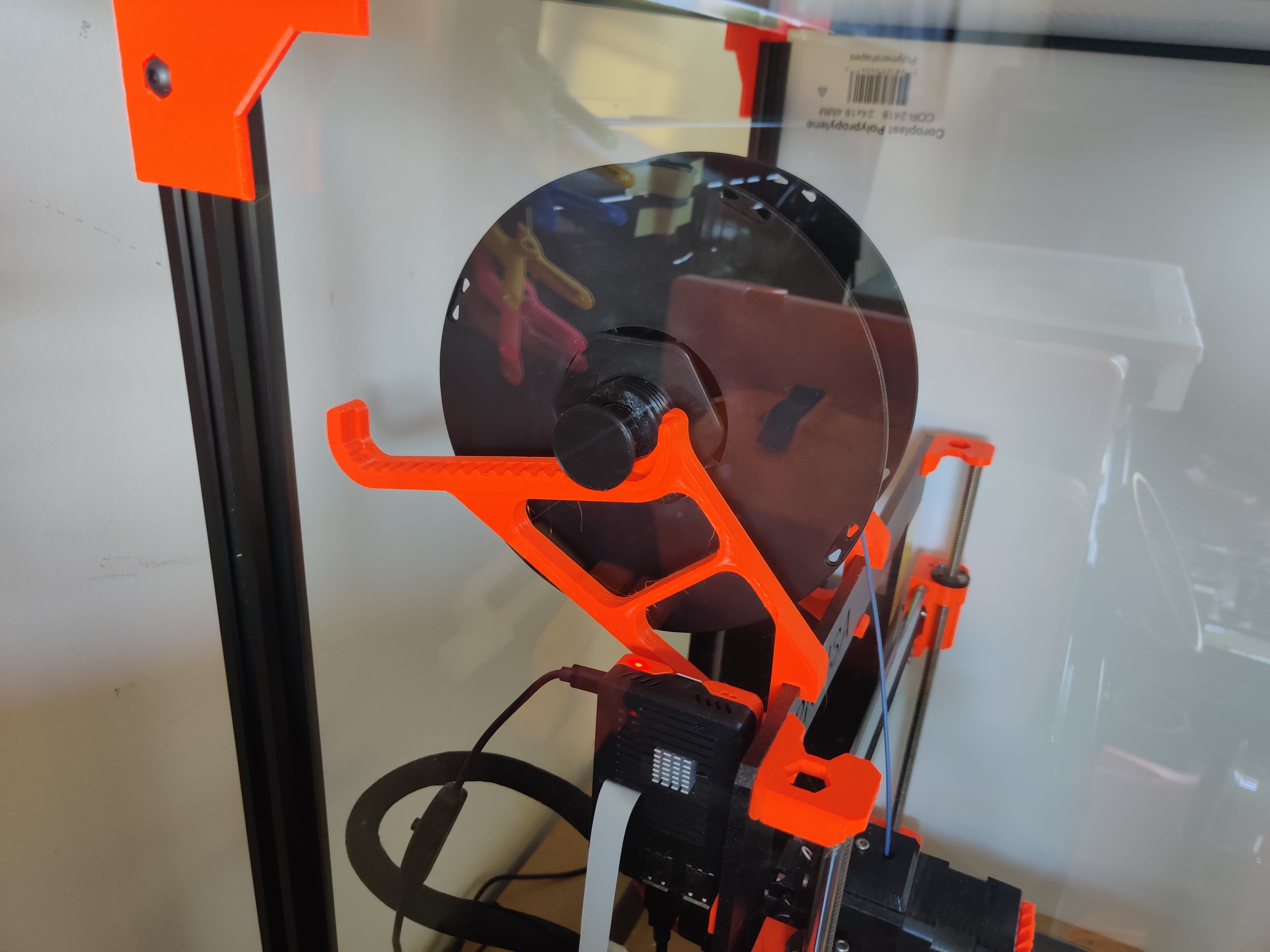 Gravity Auto Rewinding Spool Holder for Prusa i3 Frame 3D model thumbnail