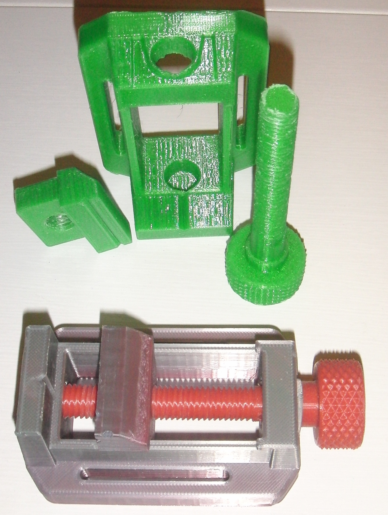 Desktop Vise 2.0 by palamut0815 | Download free STL model | Printables.com