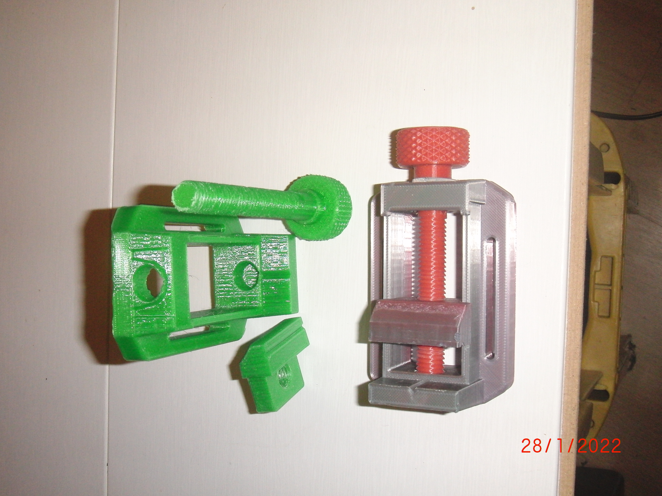 Miniatura 9 do modelo 3D Desktop Vise 2.0