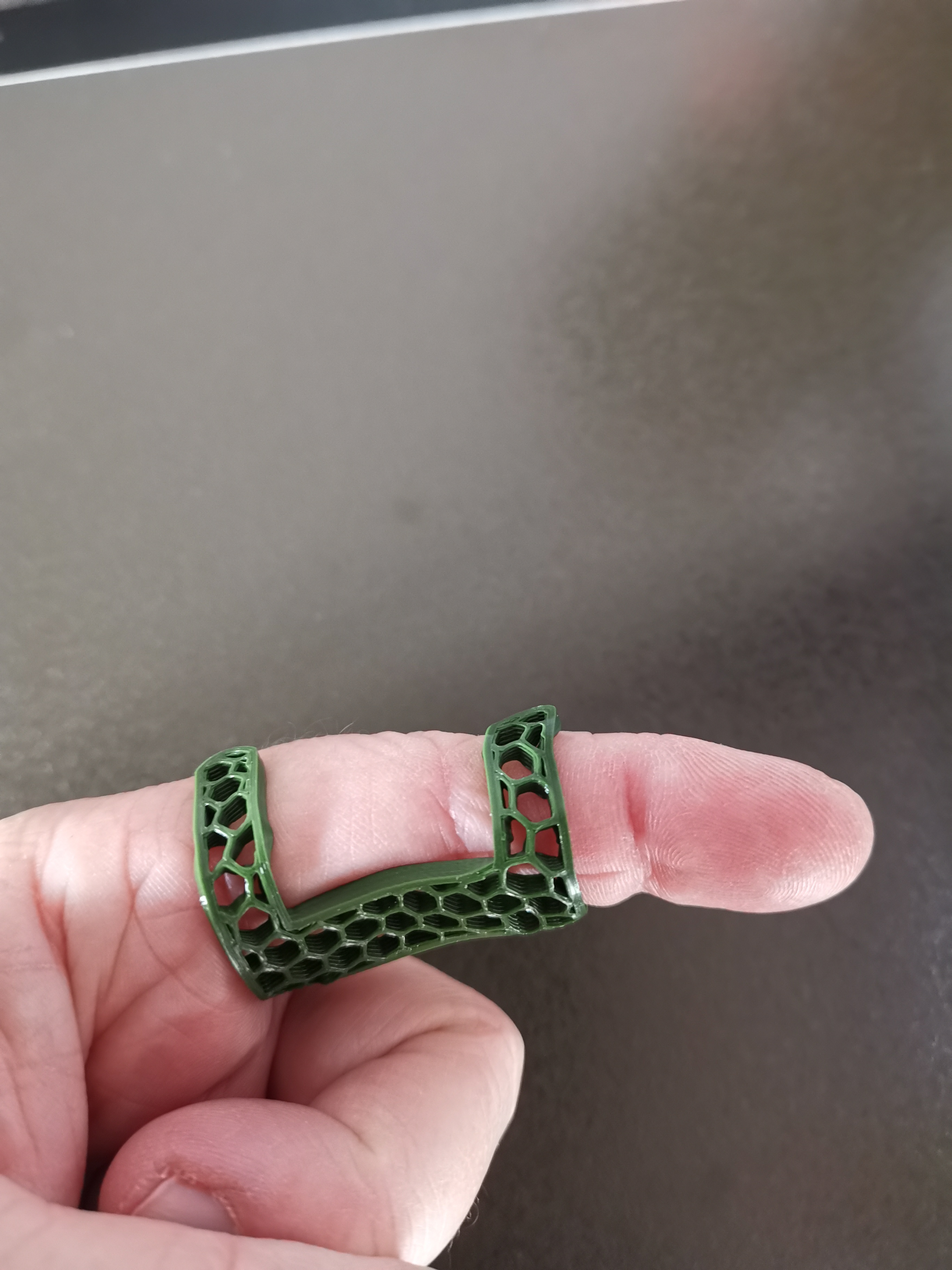 Finger Splint PLA by Bones Download free STL model