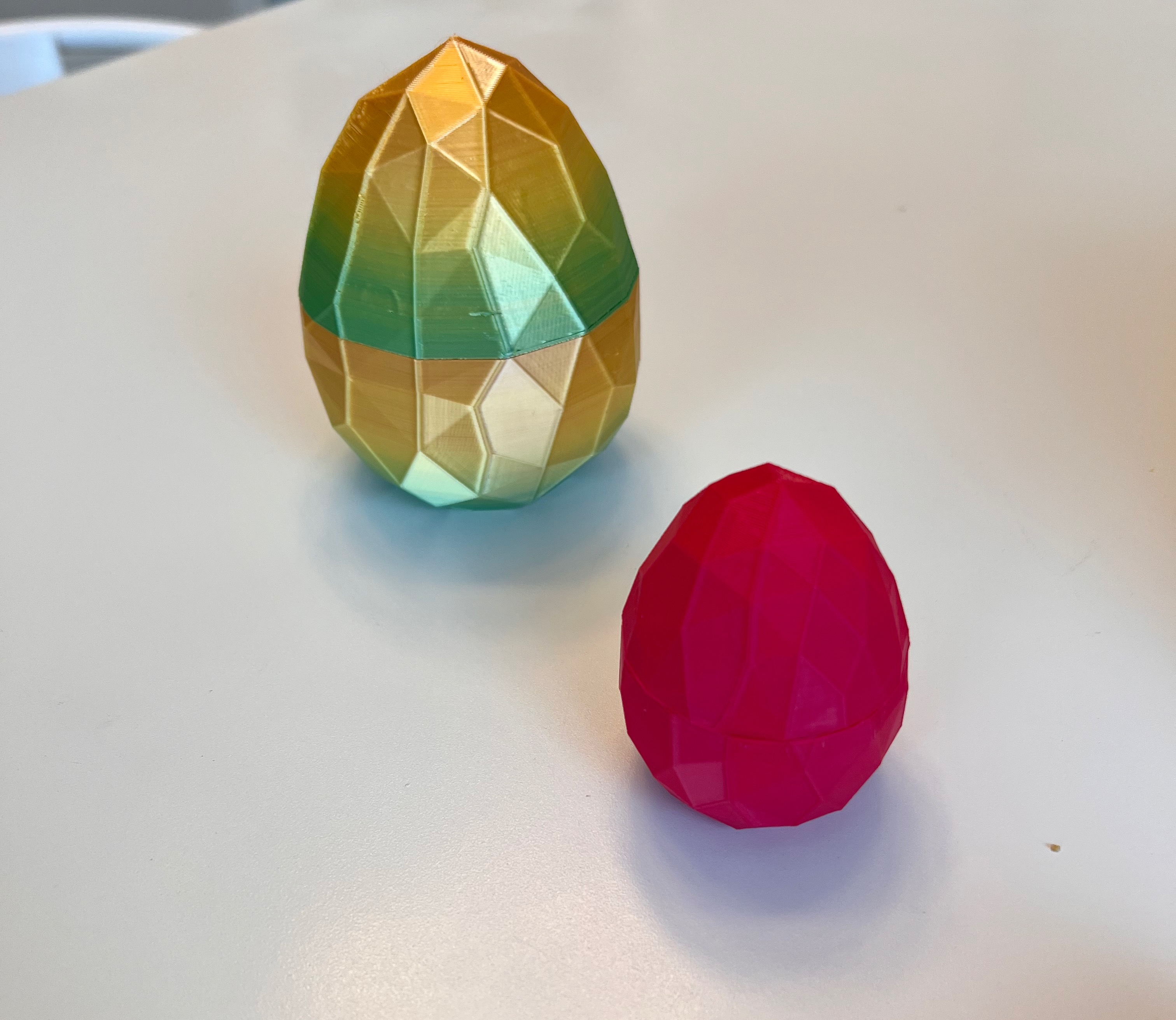 Threaded Crystal Egg