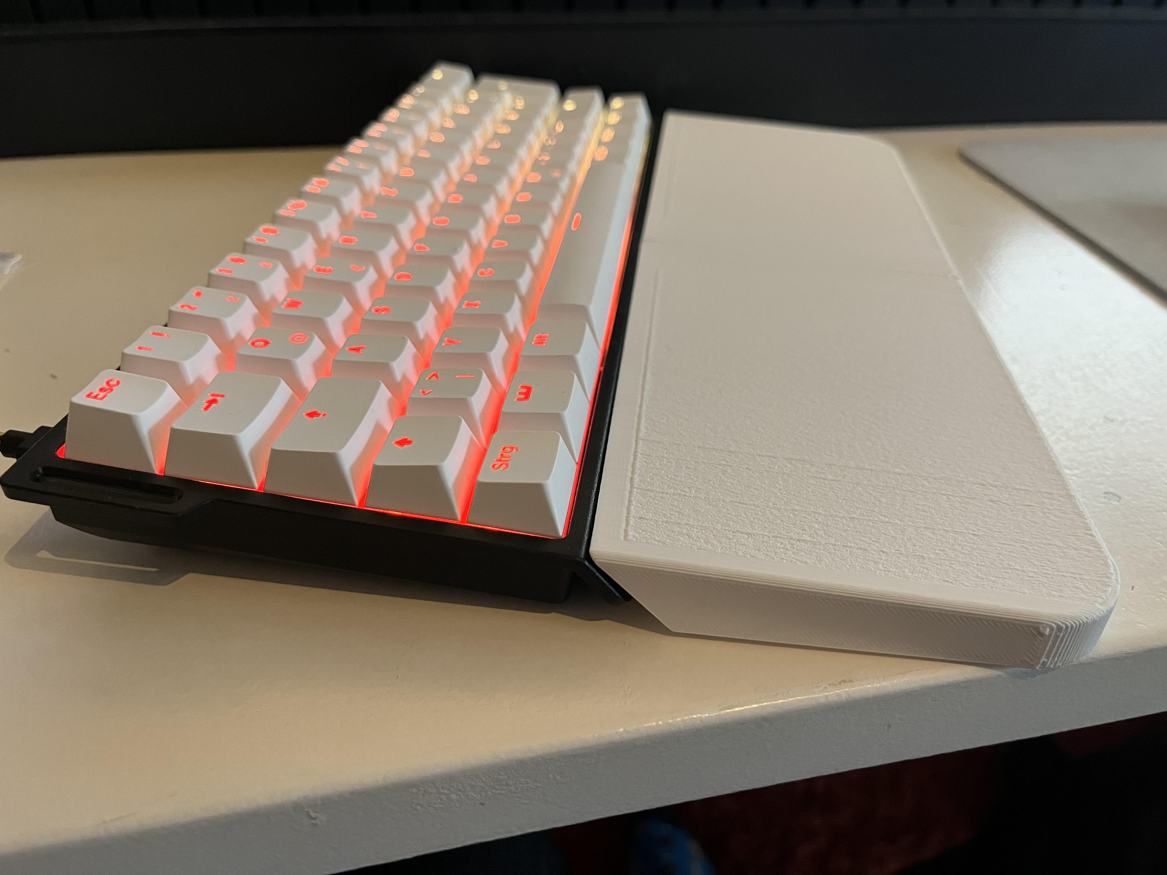 Wooting 60 HE Wrist Rest by Constantin | Download free STL model 