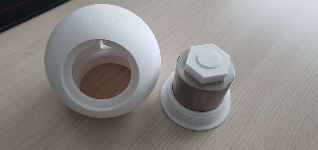 Weighted Ball MagSafe Charger Stand REMIX