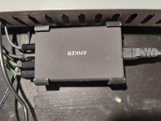 Anker 5 Port USB Charger mount