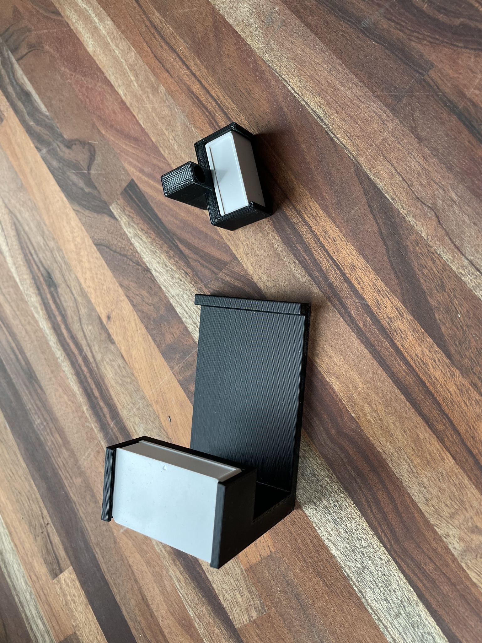 Lindab garage door sensor bracket by SimonLund Download free STL