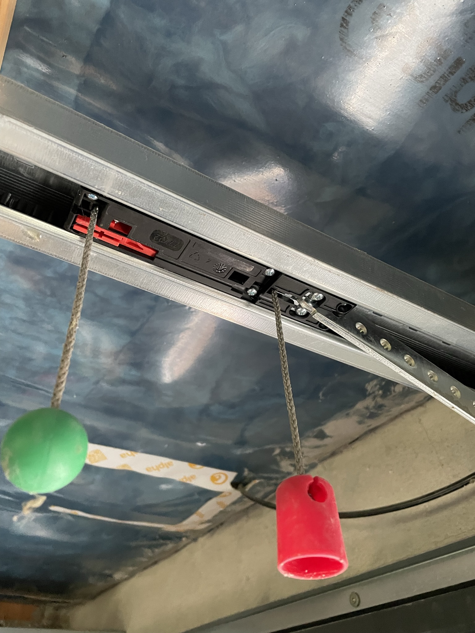 Lindab garage door sensor bracket by SimonLund Download free STL