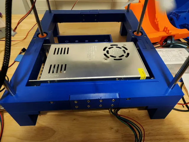 Power supply tray for The 100