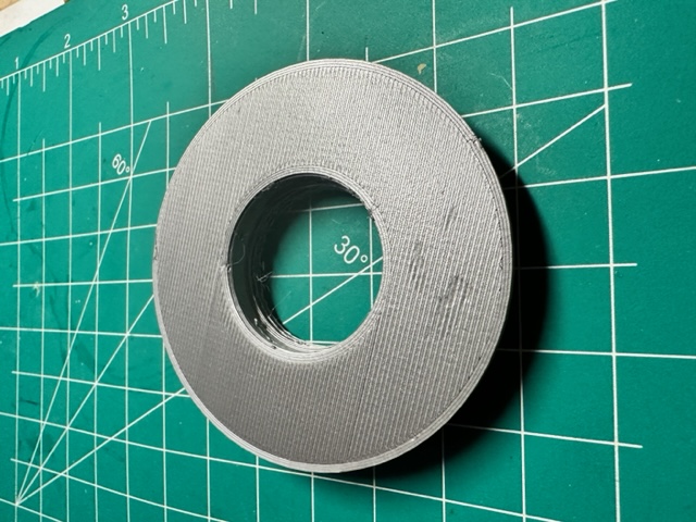 Miniatura 3 do modelo 3D Integrated spool guard and nut