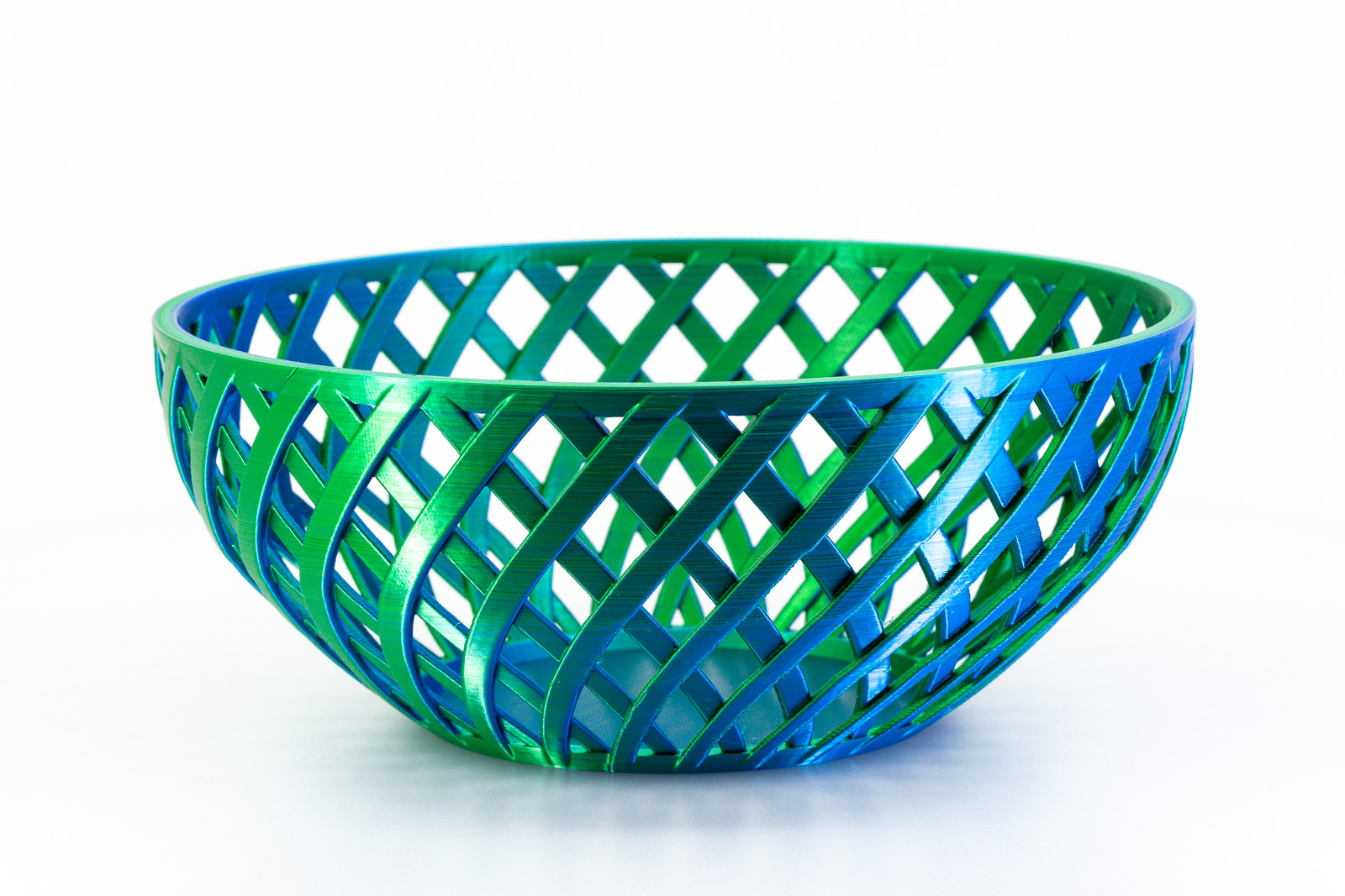 Beautiful Woven Basket in 142 Sizes.