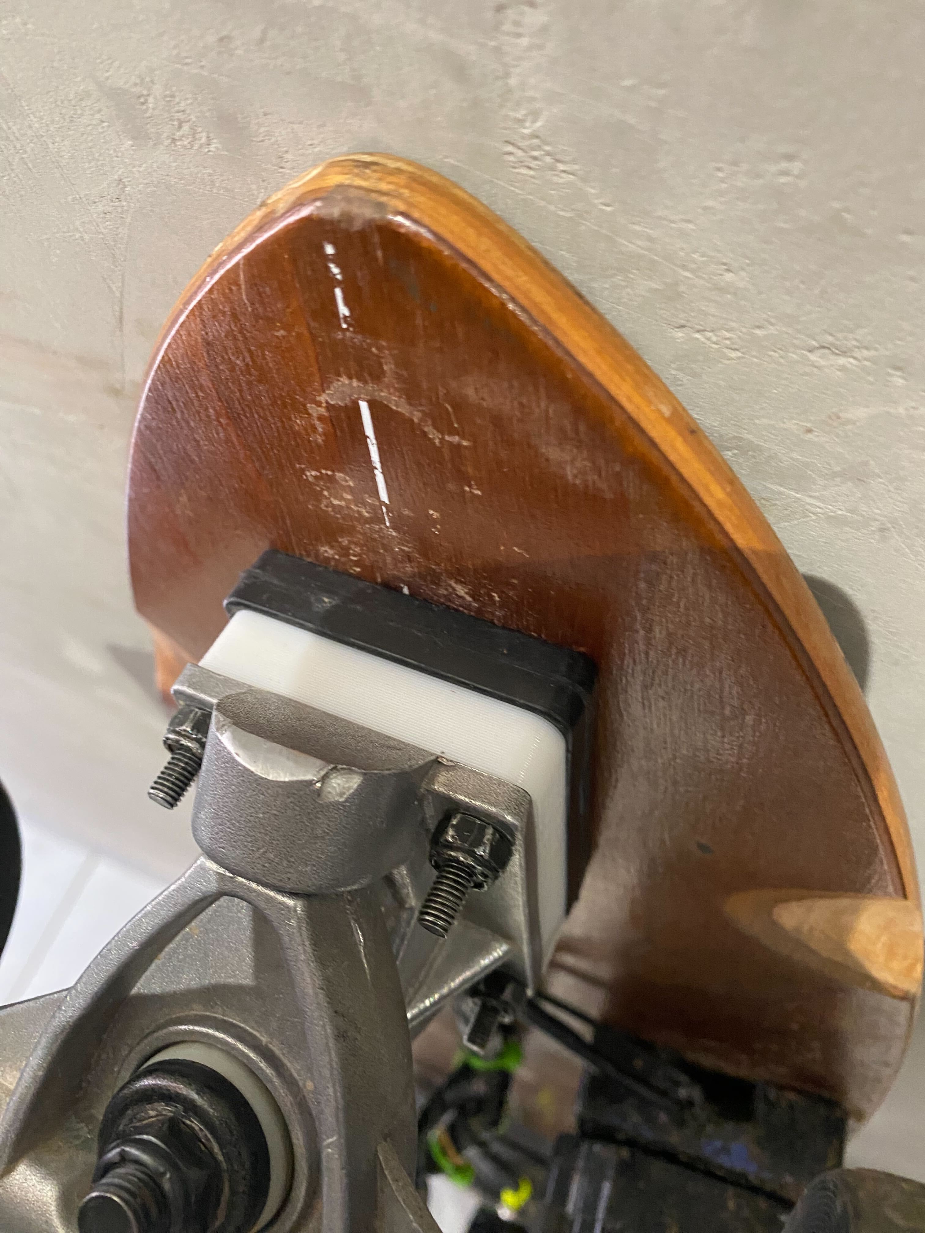 Skateboard Truck Risers by ChiefFluffy Download free STL model