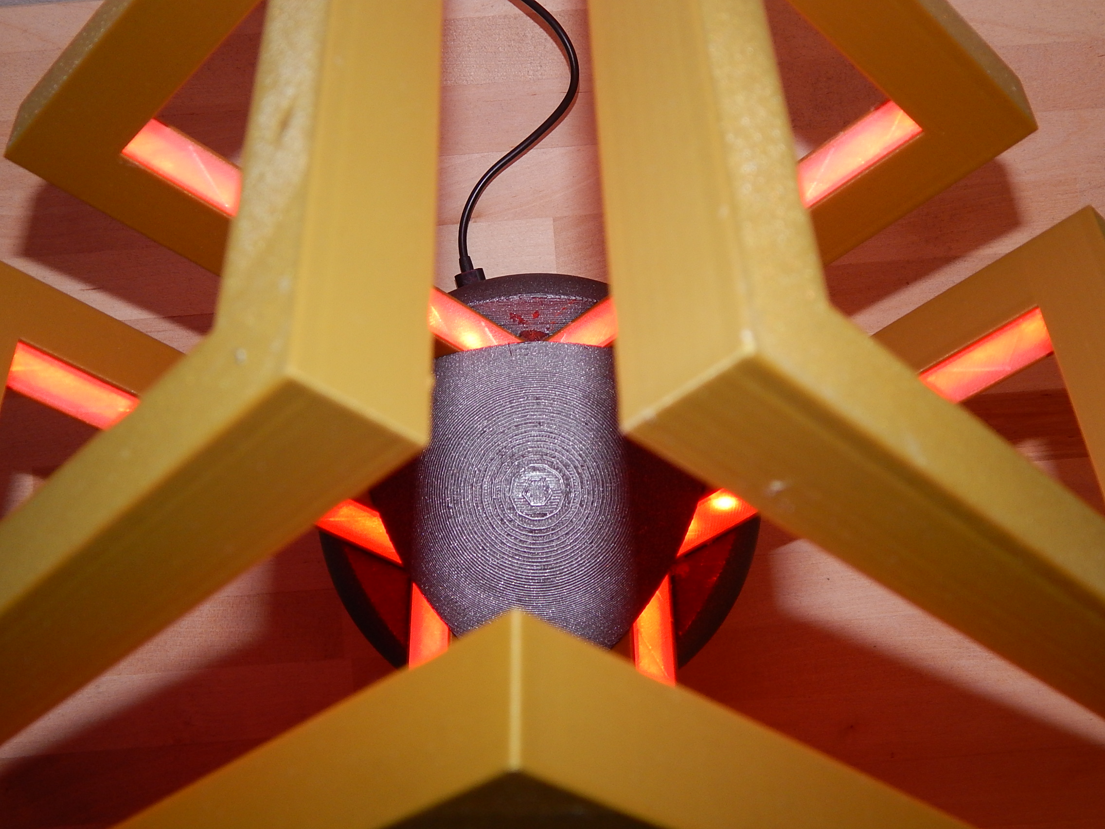 Miniatura 5 do modelo 3D Holder for Infinity Cube light