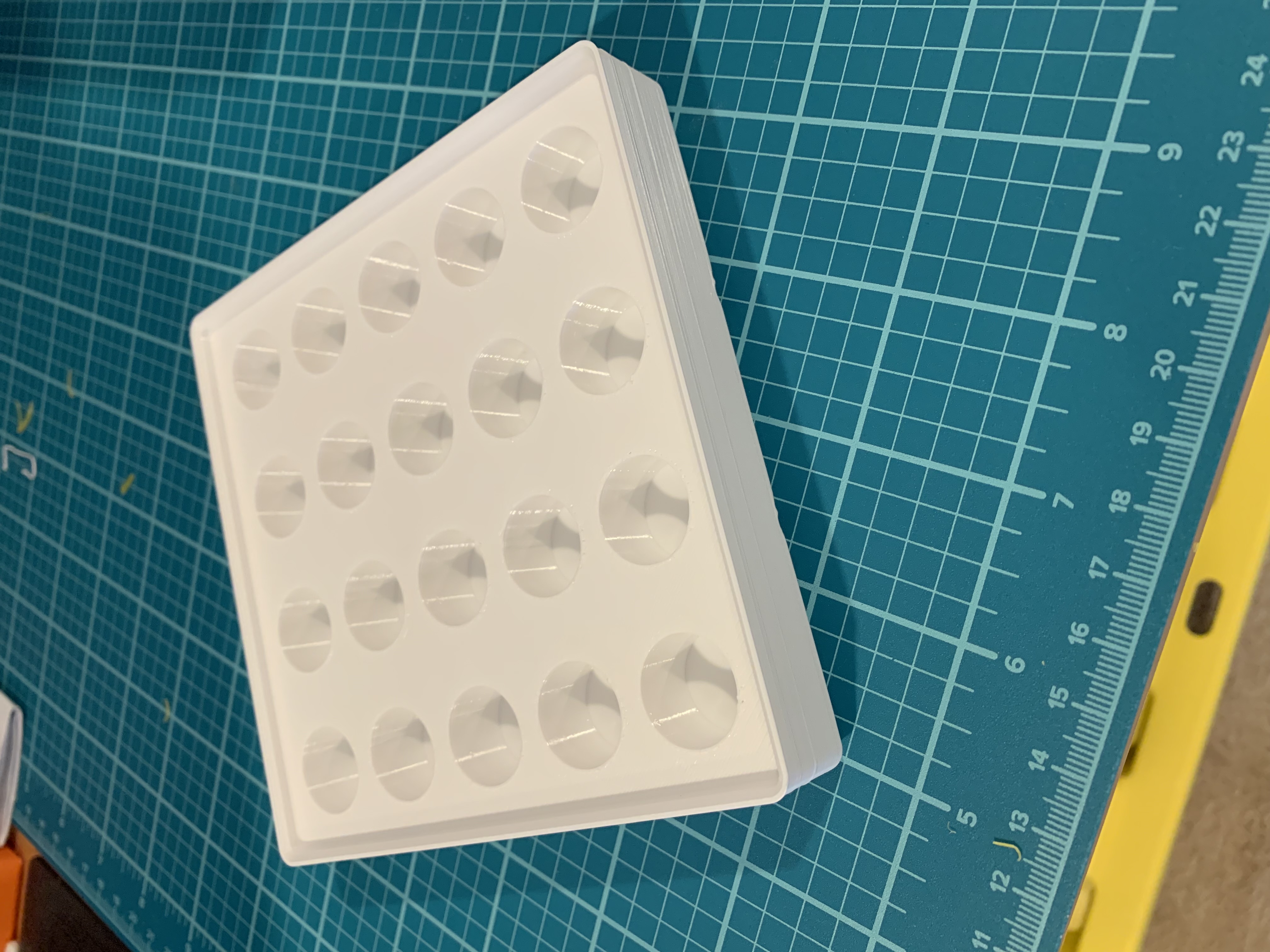 Miniatura 2 do modelo 3D Gridfinity Socket Holder