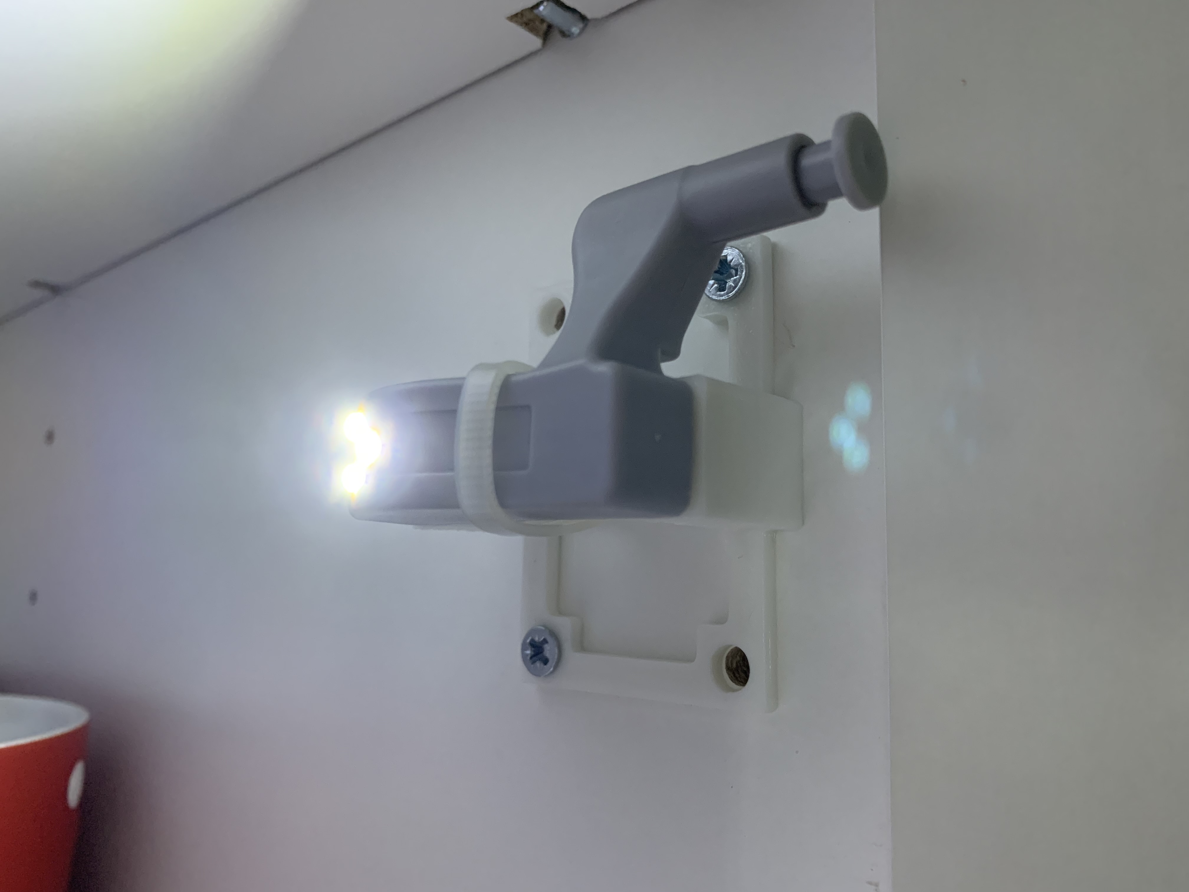 Ikea Metod cabinet LED light mount
