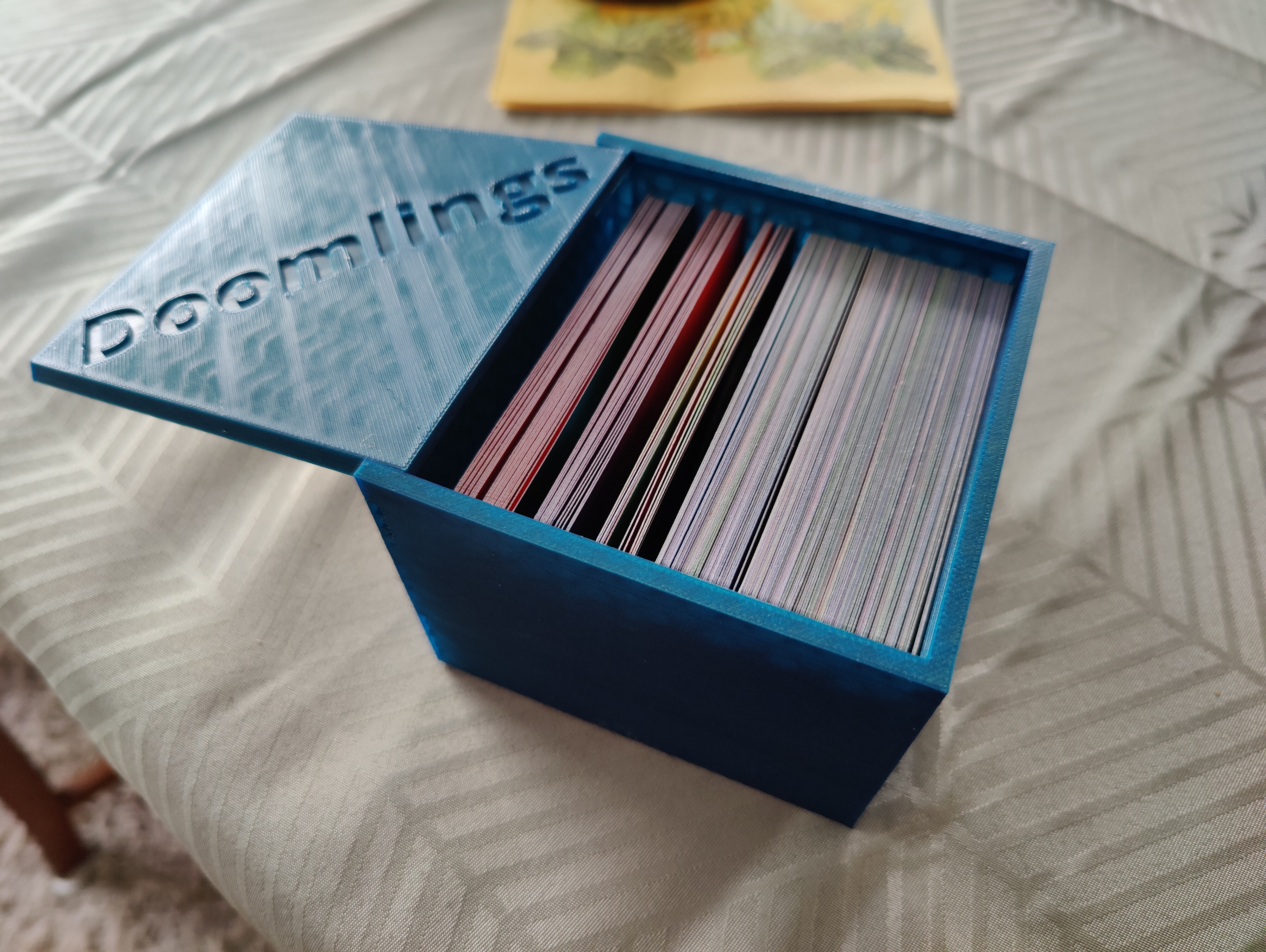 Doomlings sleeved box with dividers