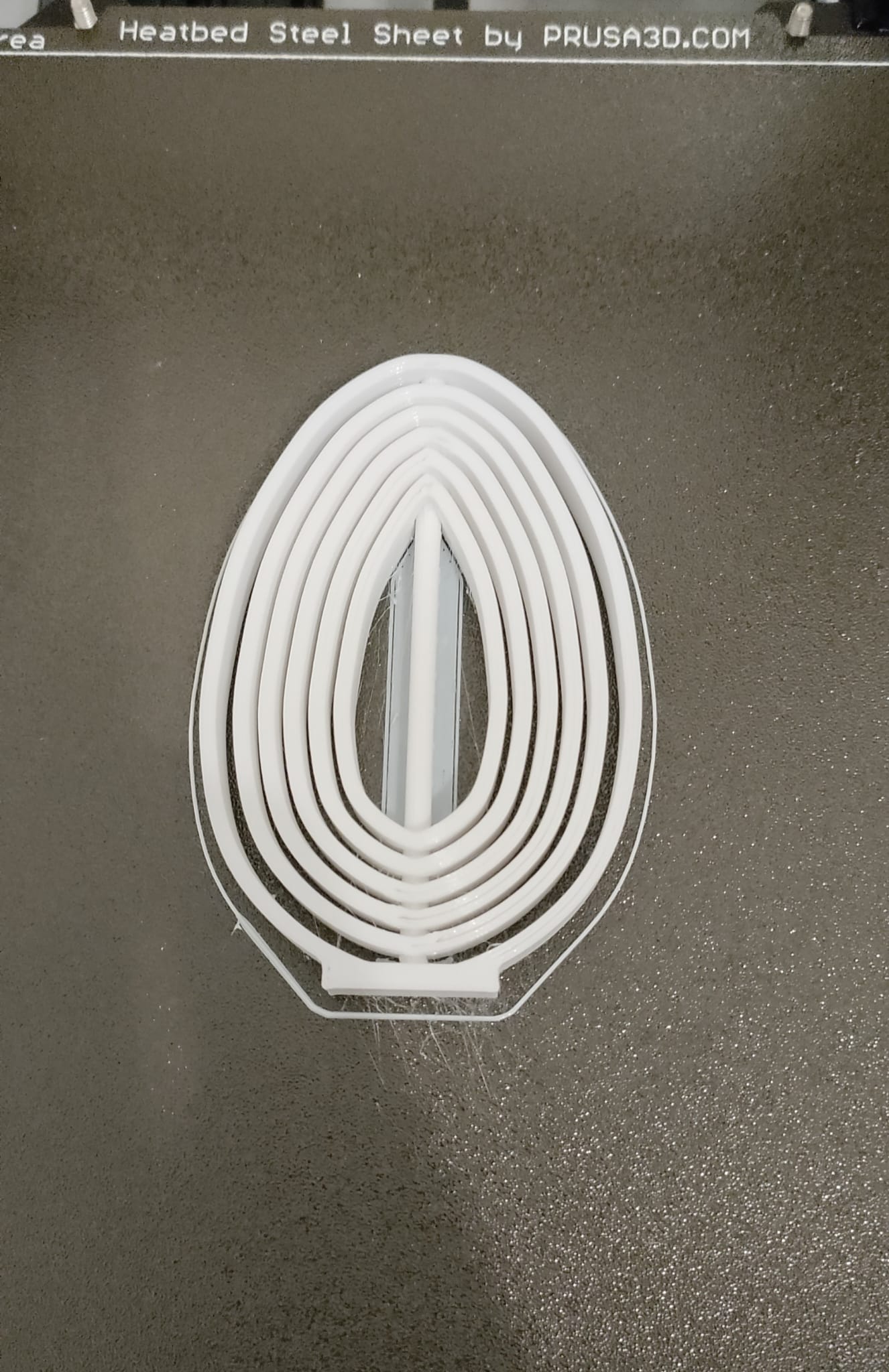 Miniatura 2 do modelo 3D Rotating Easter egg