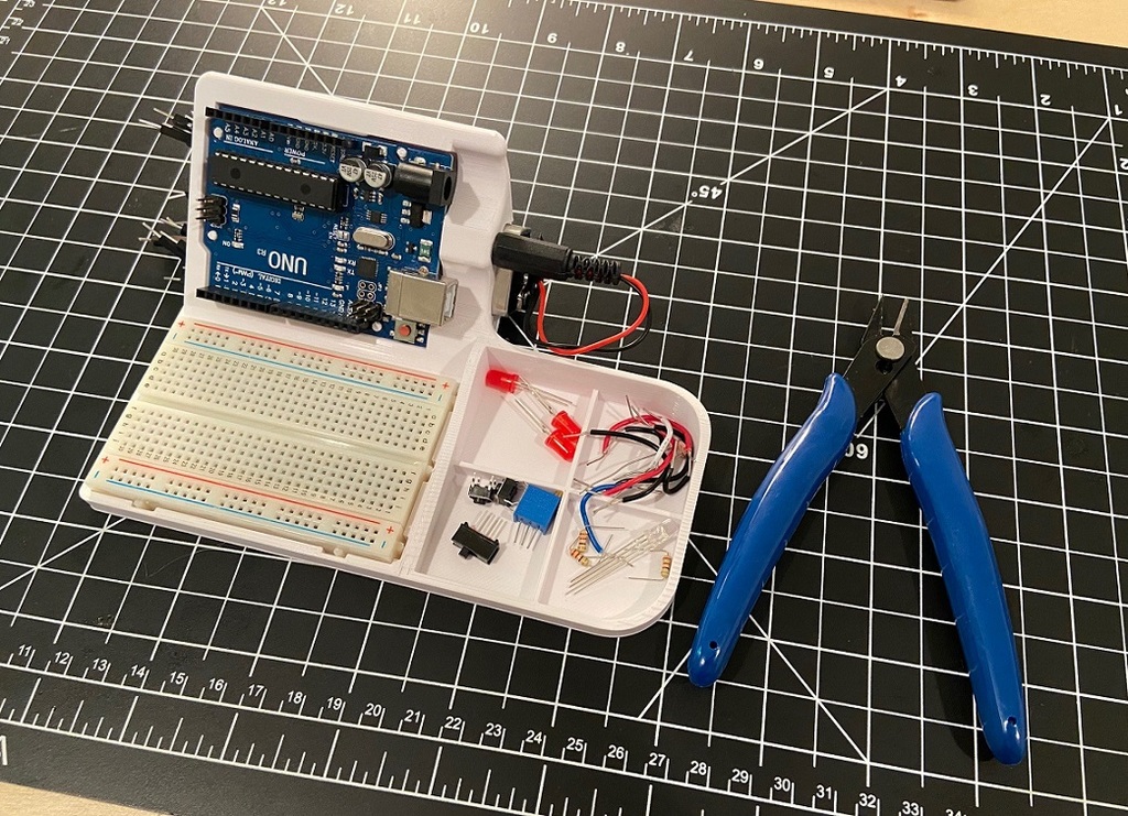 Breadboard Arduino Uno Holder by Ubiquities | Download free STL model ...