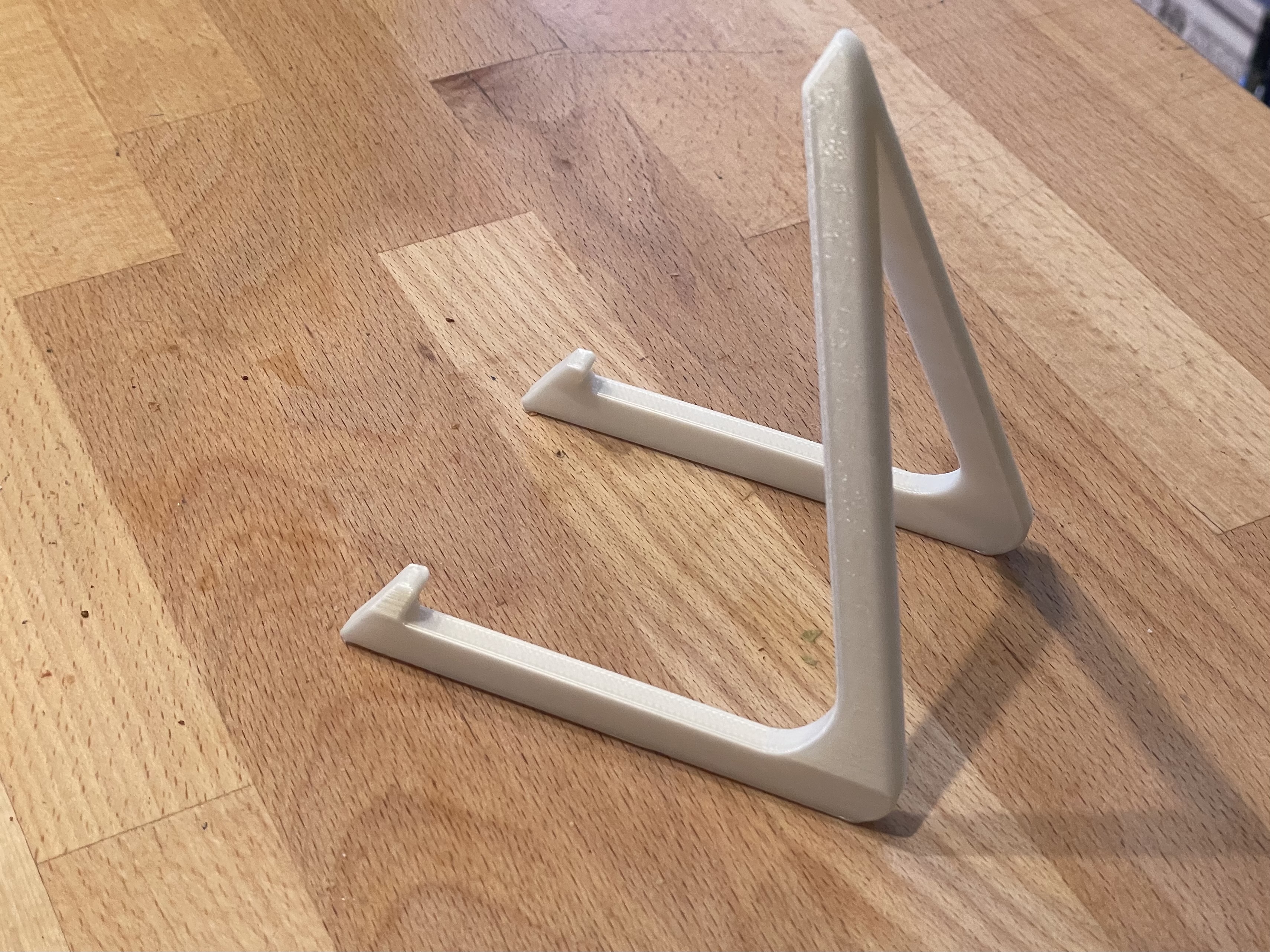 Disc golf disc display stand
