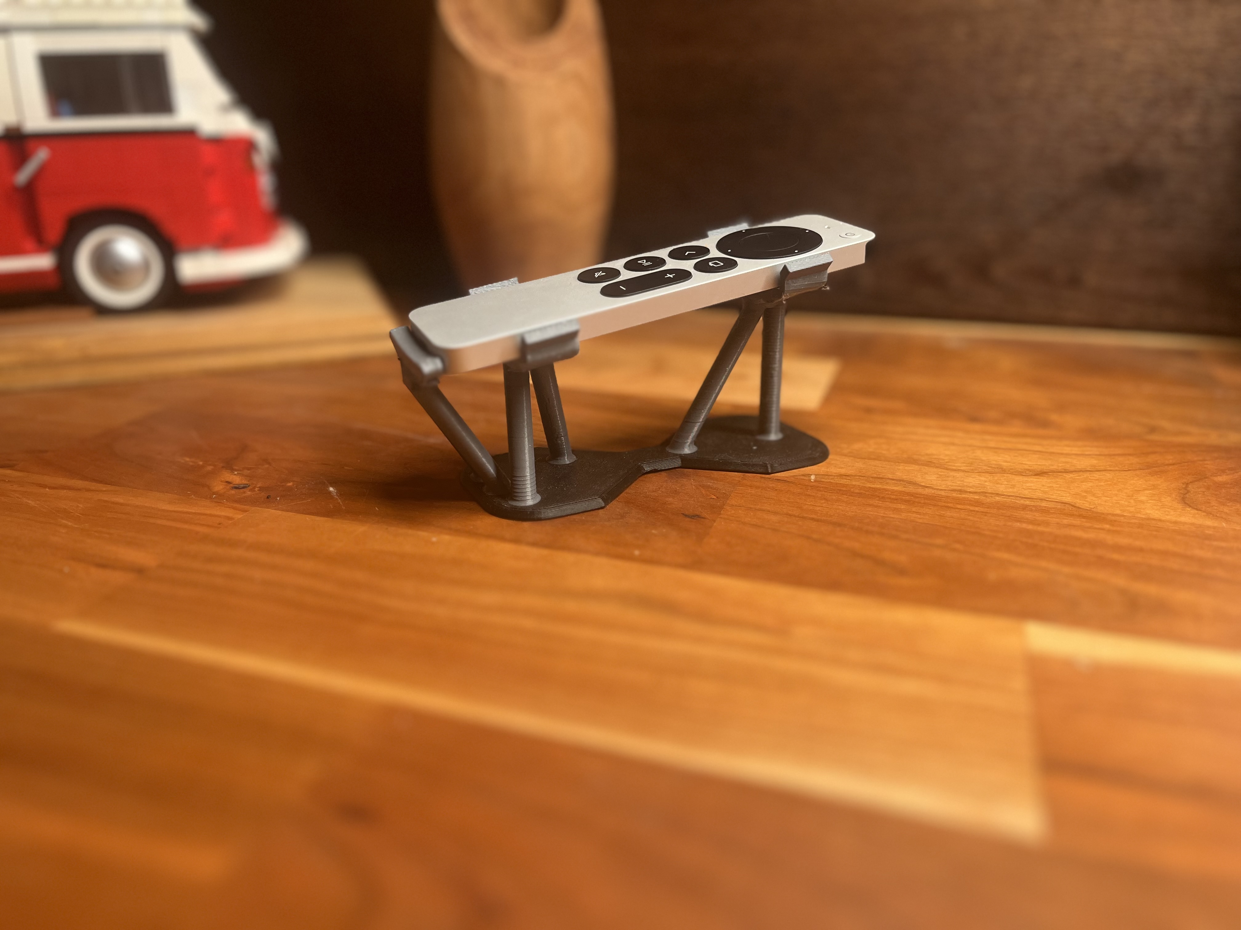 Miniatura 6 do modelo 3D Apple TV Remote stand