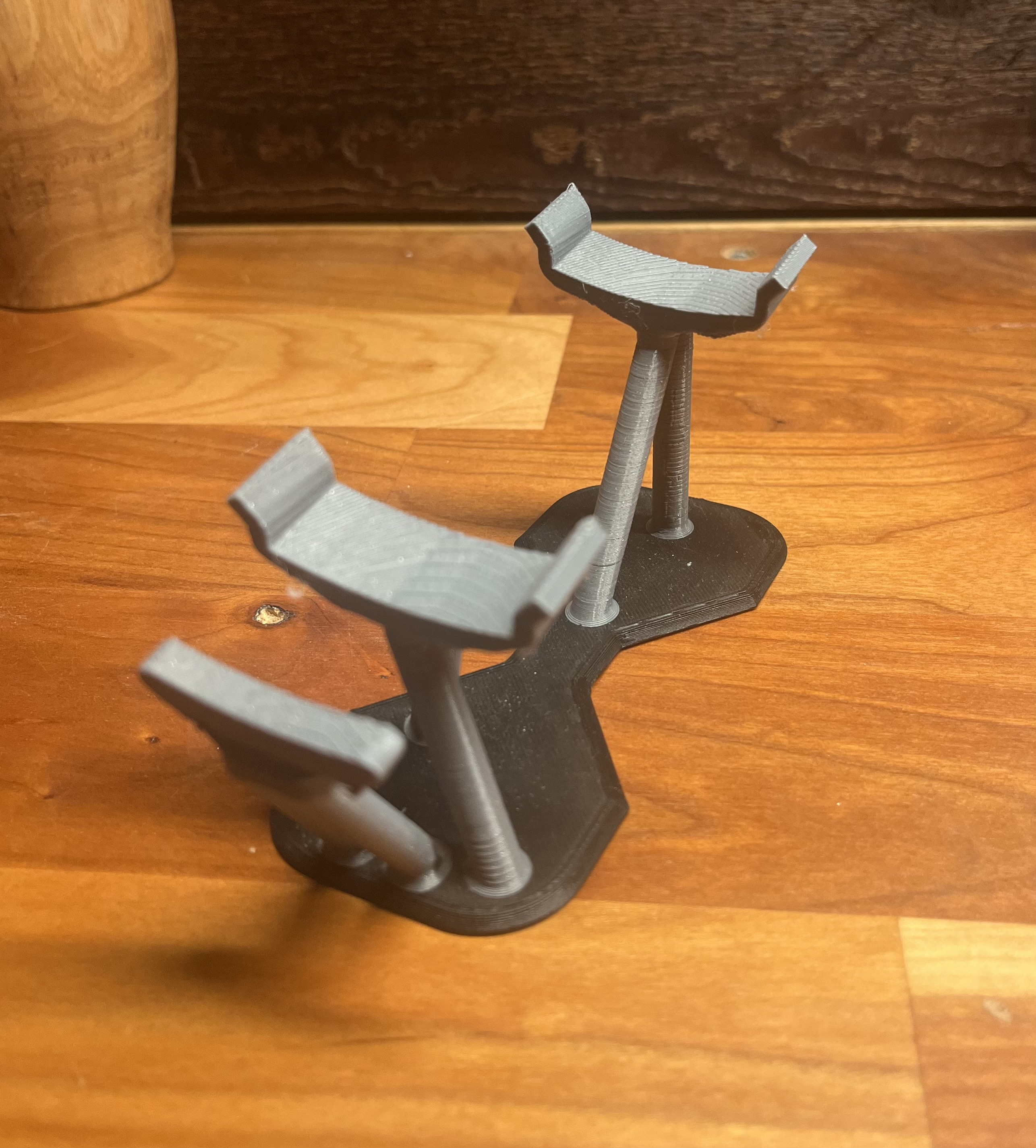 Miniatura 5 do modelo 3D Apple TV Remote stand