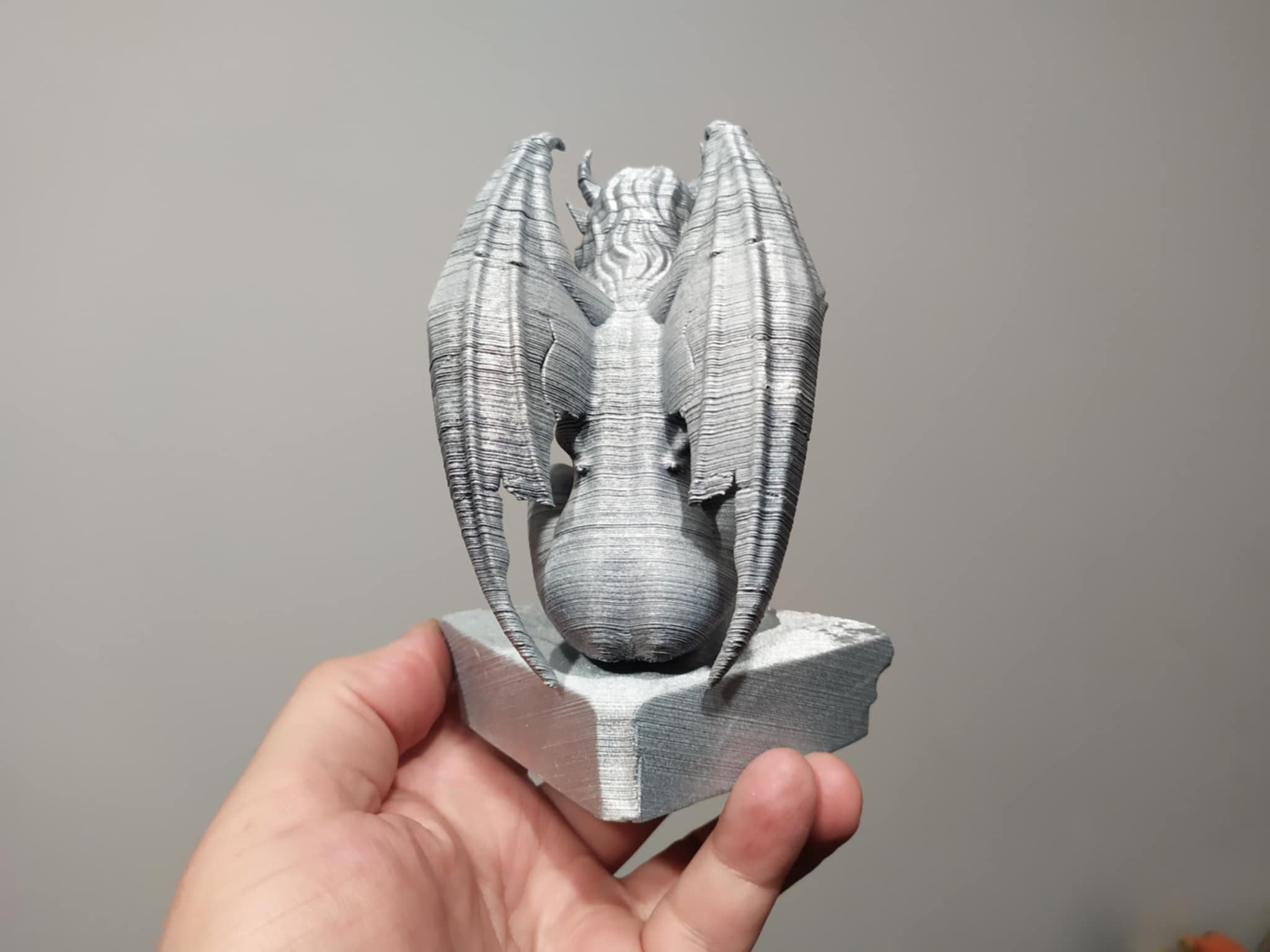 Gargoyle statue — miniatura 5