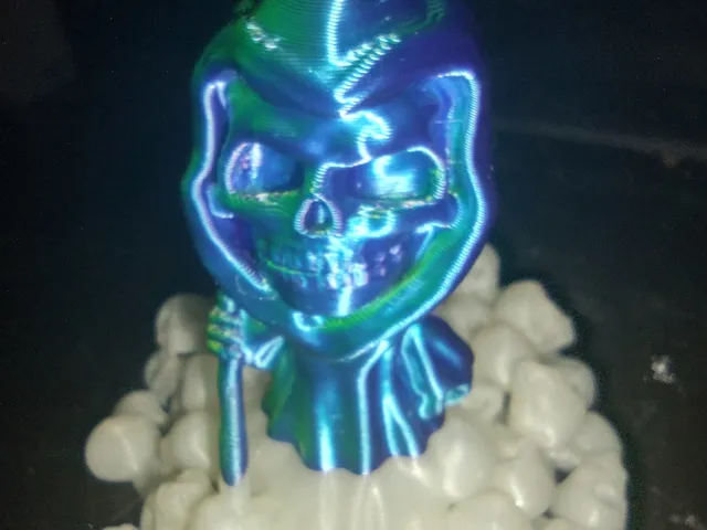 ChibiGrim on Skulls NEW HD version With base!!!!!