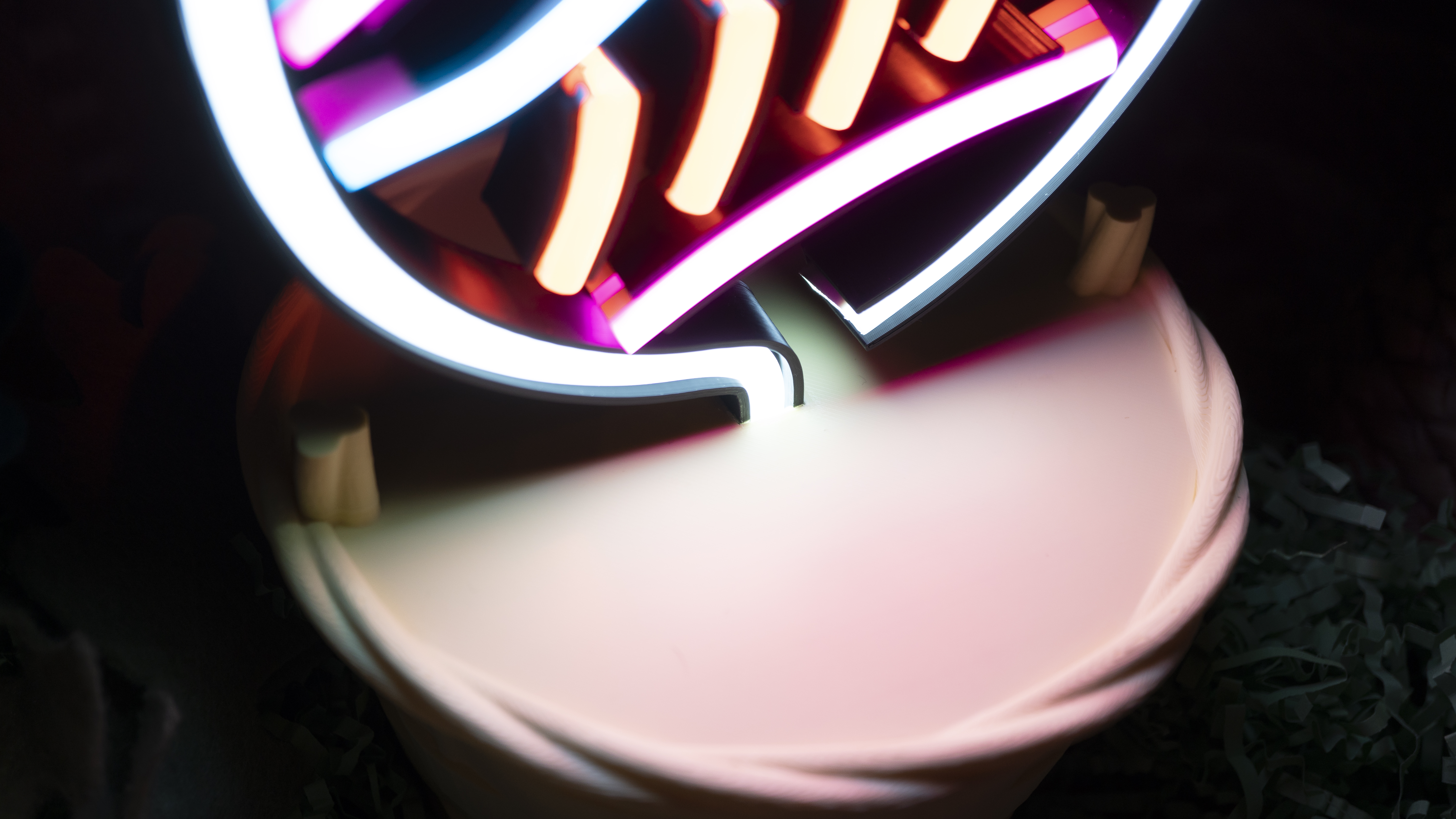 Miniatura 3 do modelo 3D Easter Basket Neon Sign Base