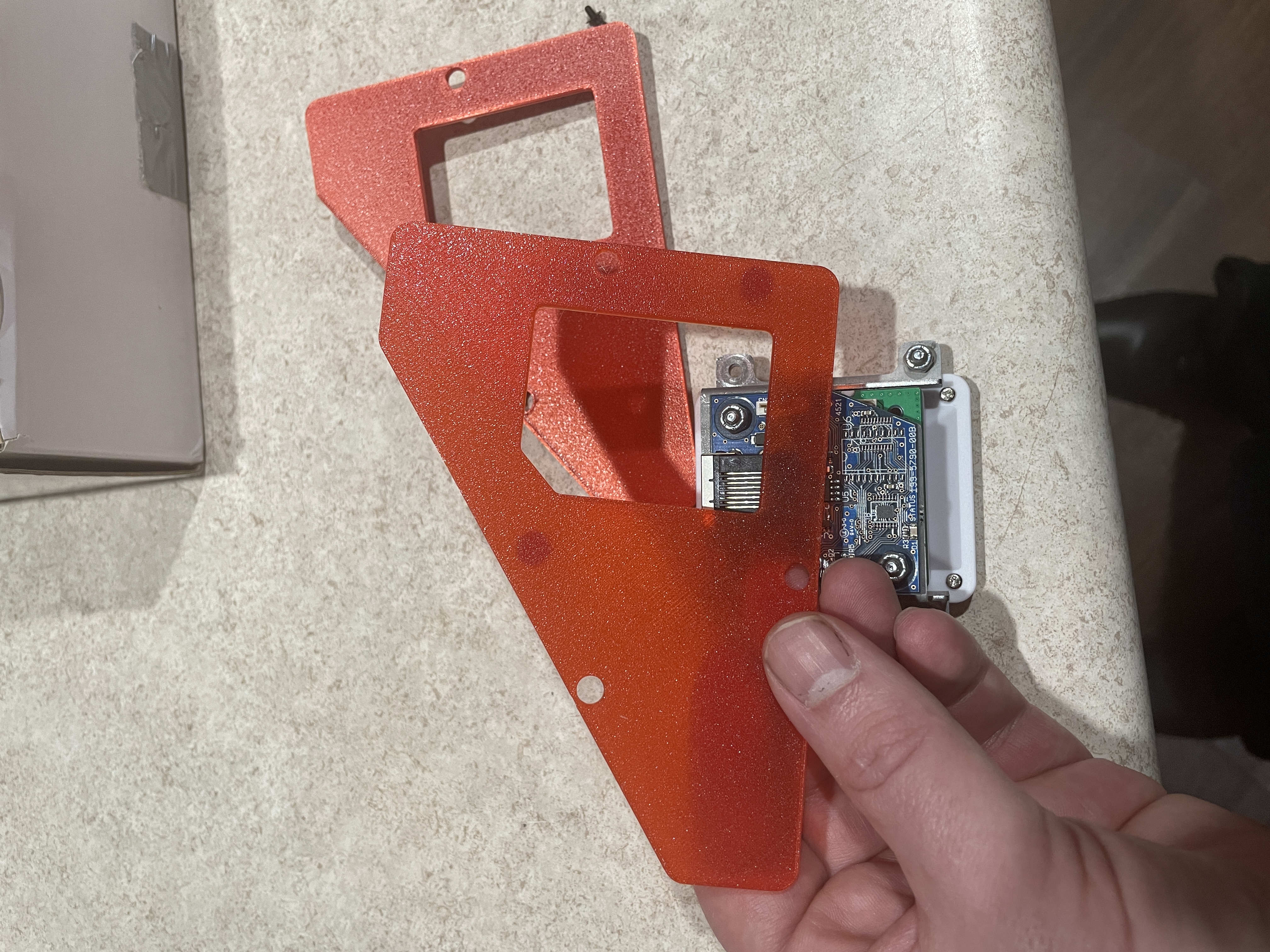 Stern Insider Connected Apron Mount (Right)