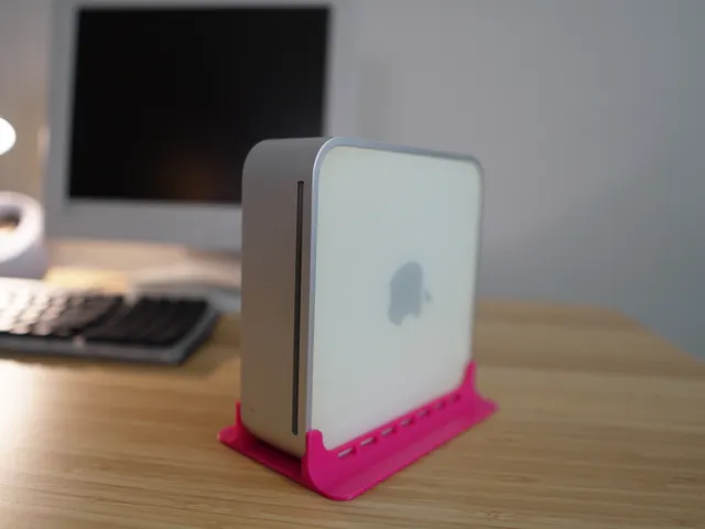 G4 and Early Intel Mac Mini Vertical Stand