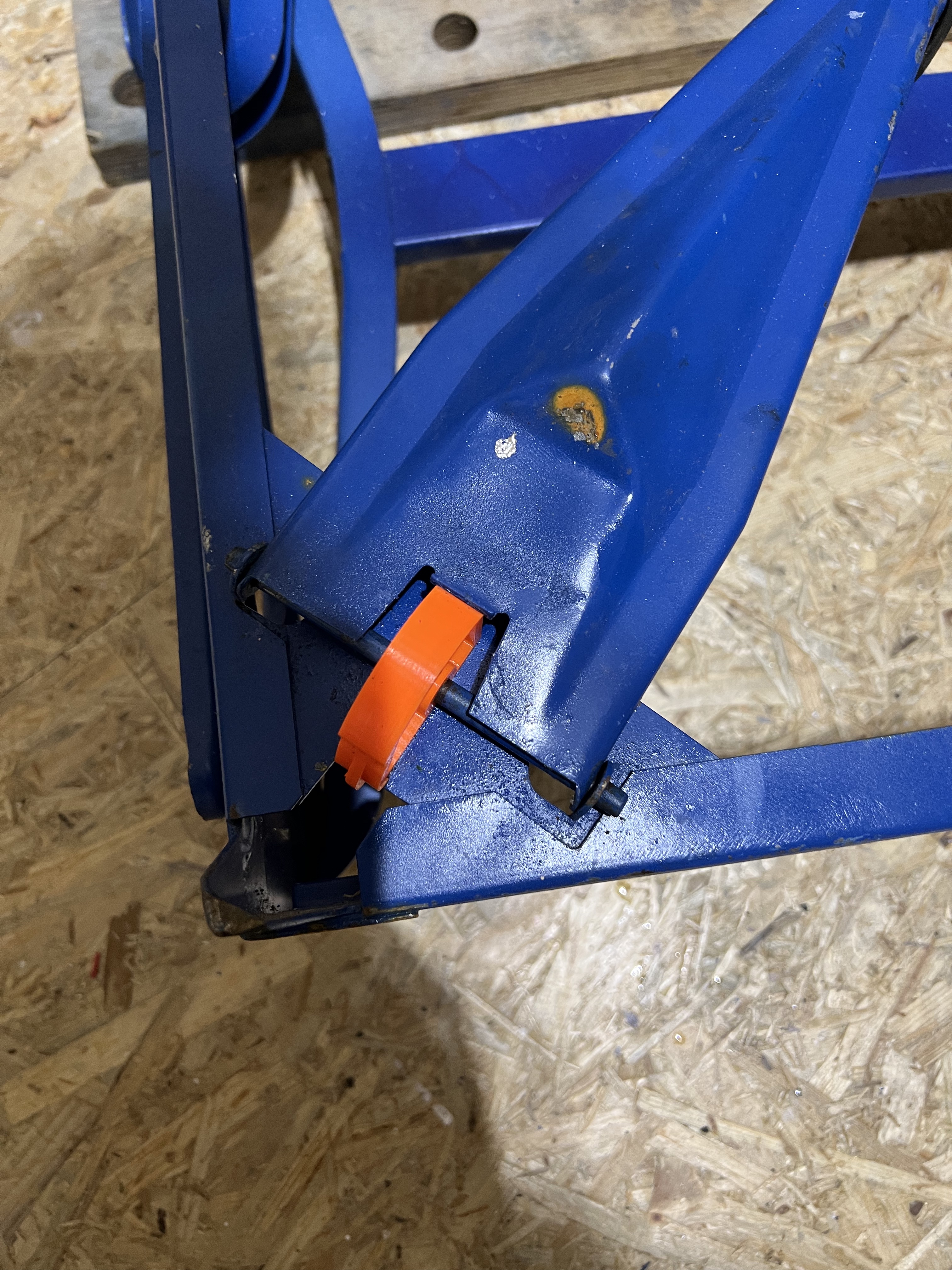 workbench feets  holder spring
