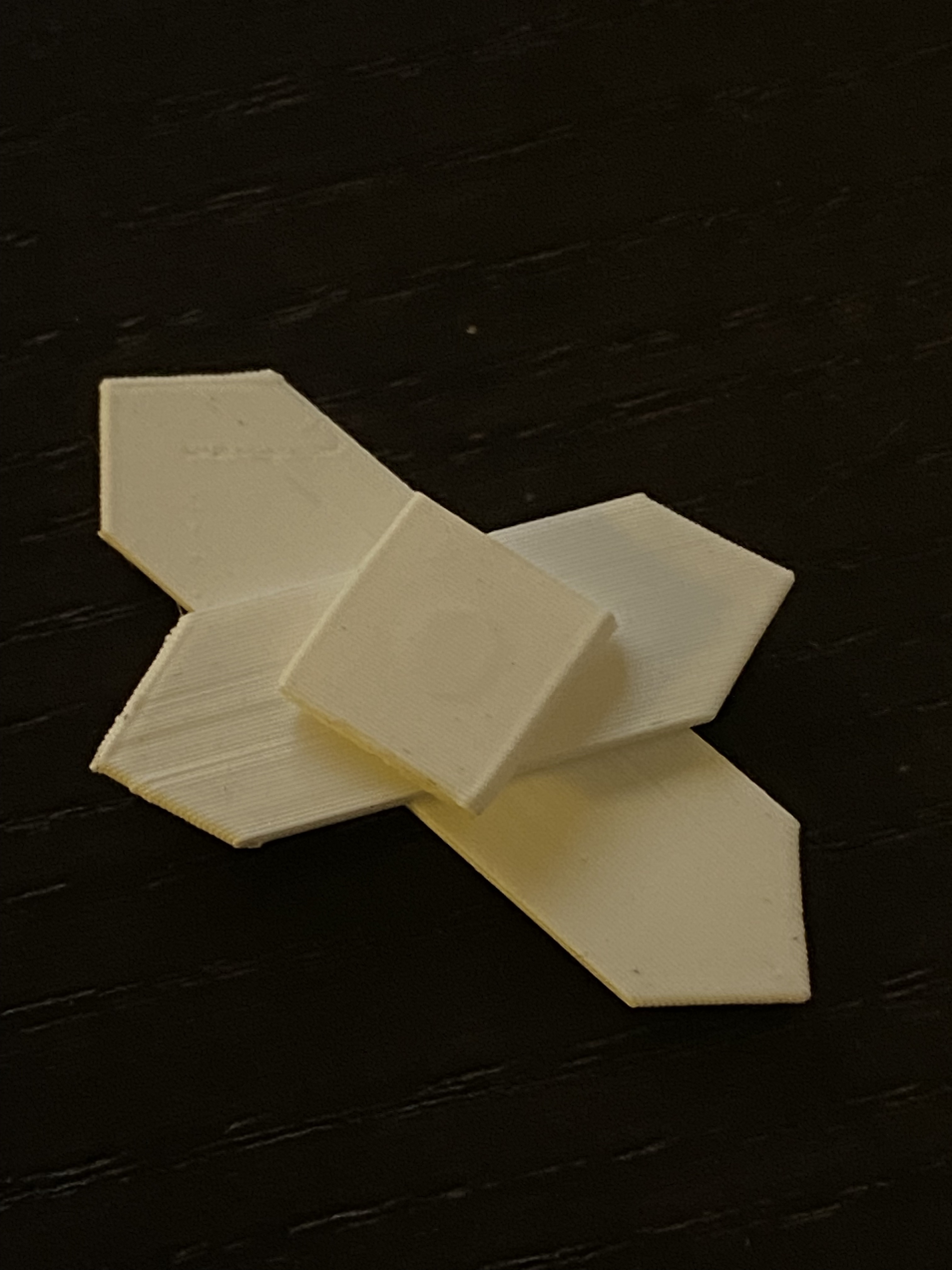 Satisfying micro fidget spinner. Test your settings and printer without wasting filament