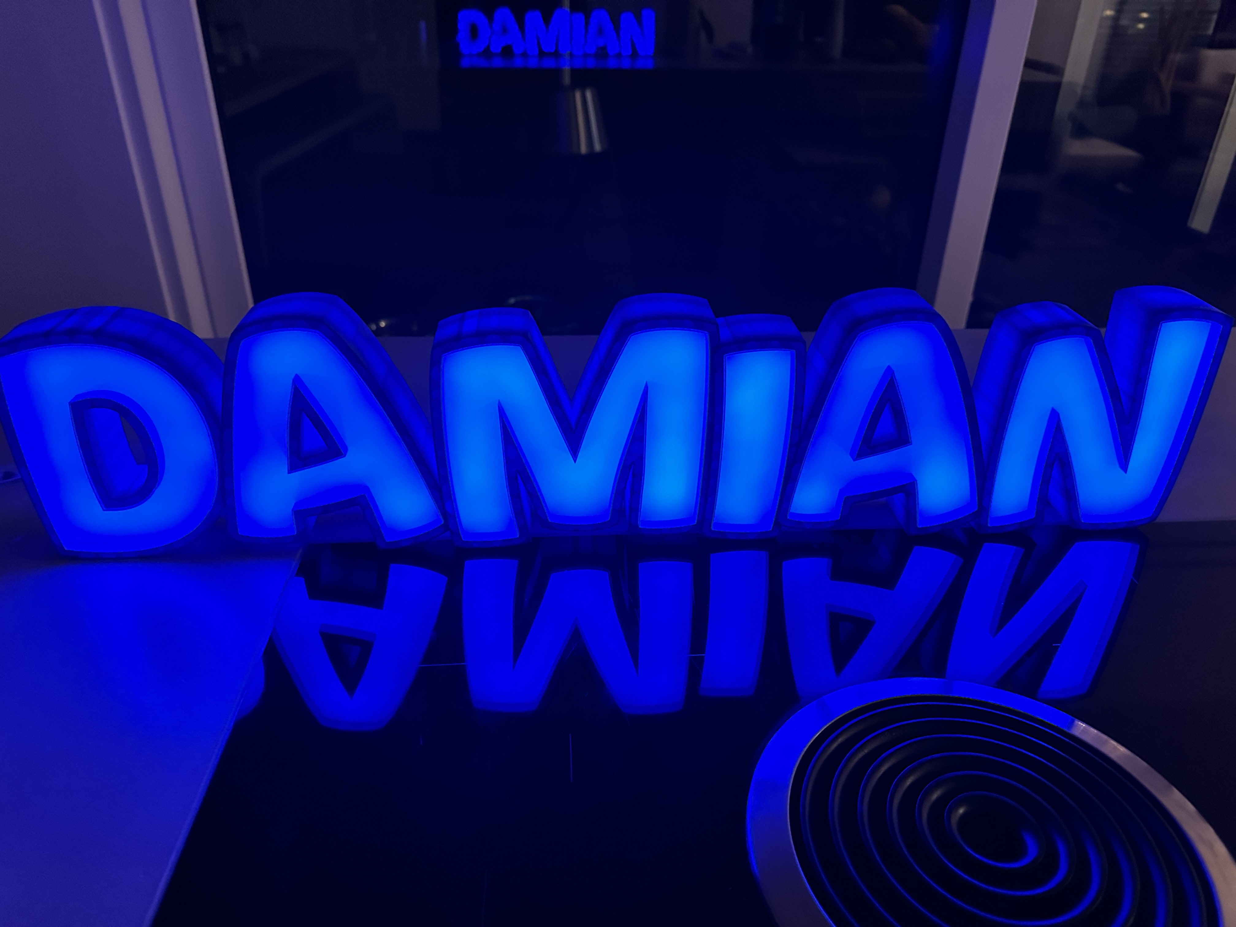 "DAMIAN"- LED Namenslampe