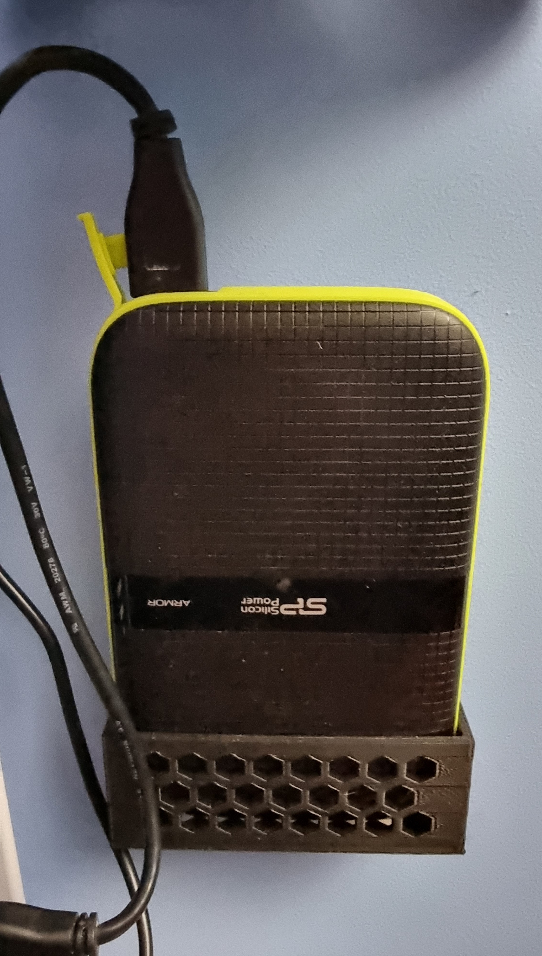 External HDD Wall Mount