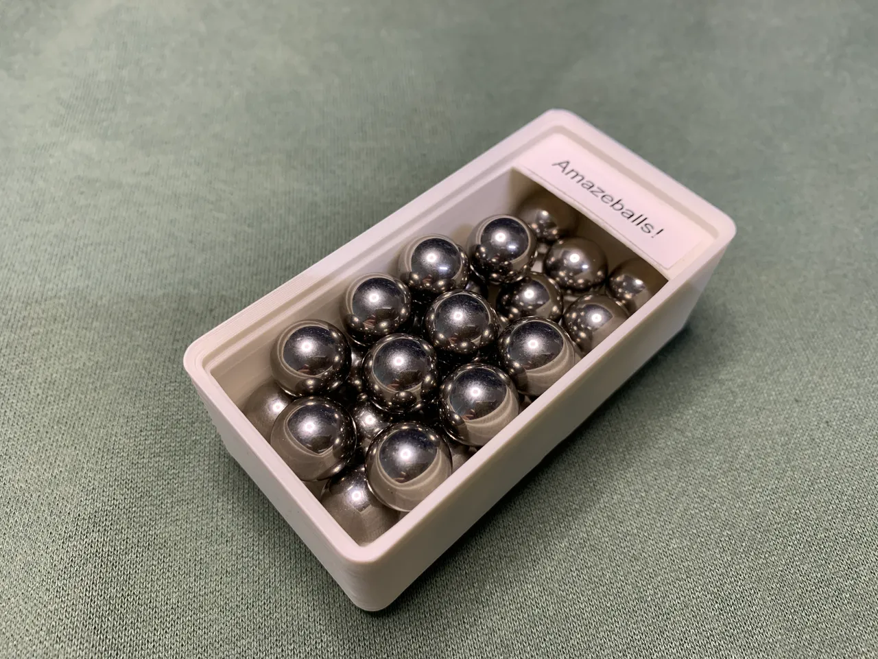 Gridfinity Box Generator (Parametric, OpenSCAD, v1.4) by Ch＇marr