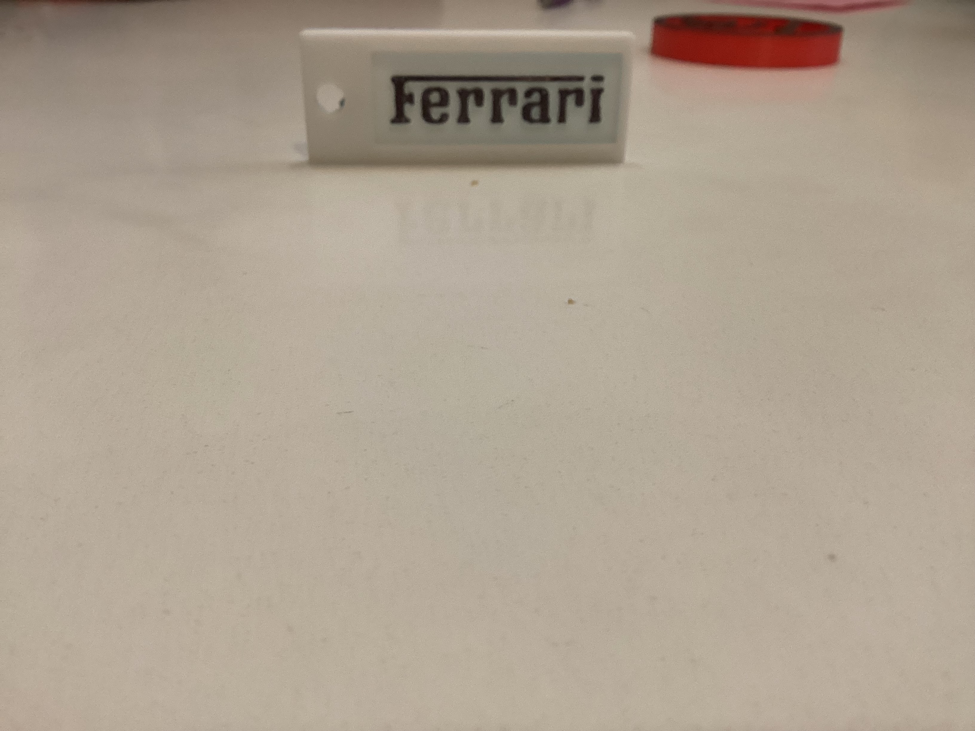 Miniatura 3 do modelo 3D Ferrari Keychain