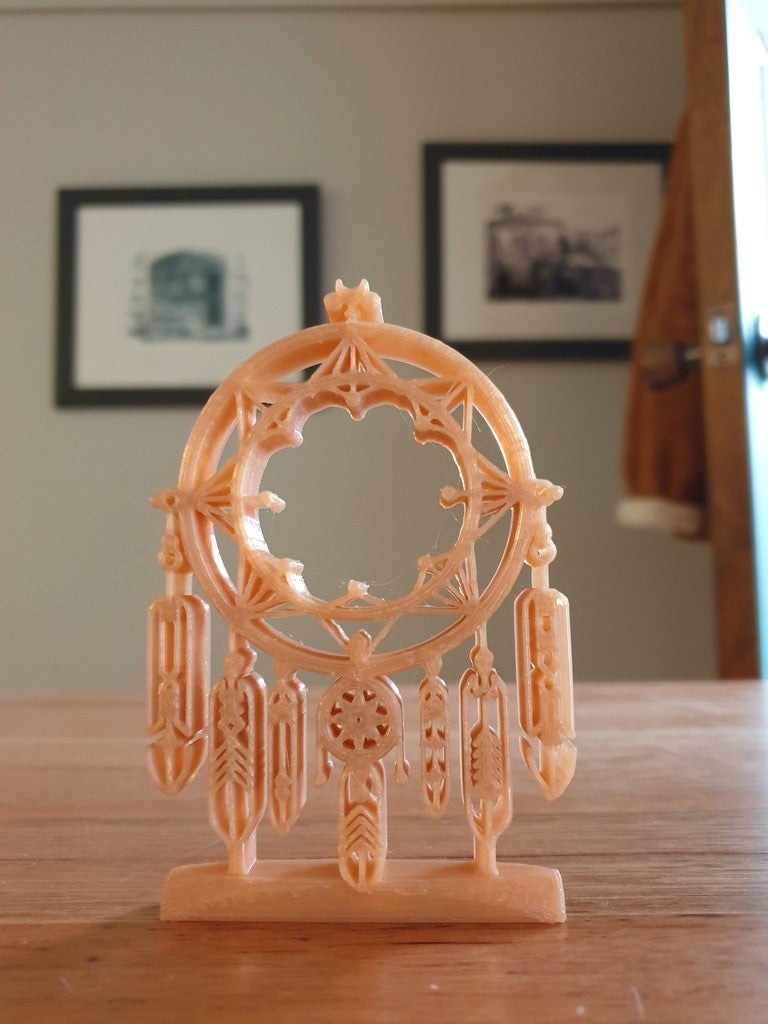 Dreamcatcher shelf ornament