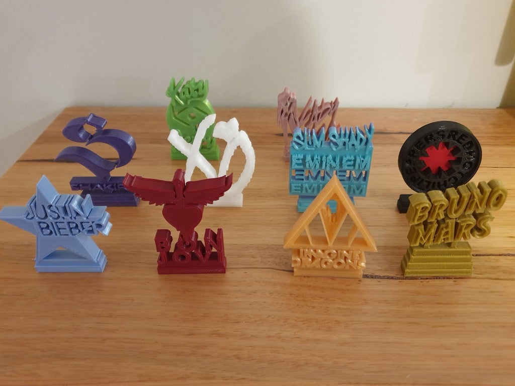 Pop star ornaments (10 designs)