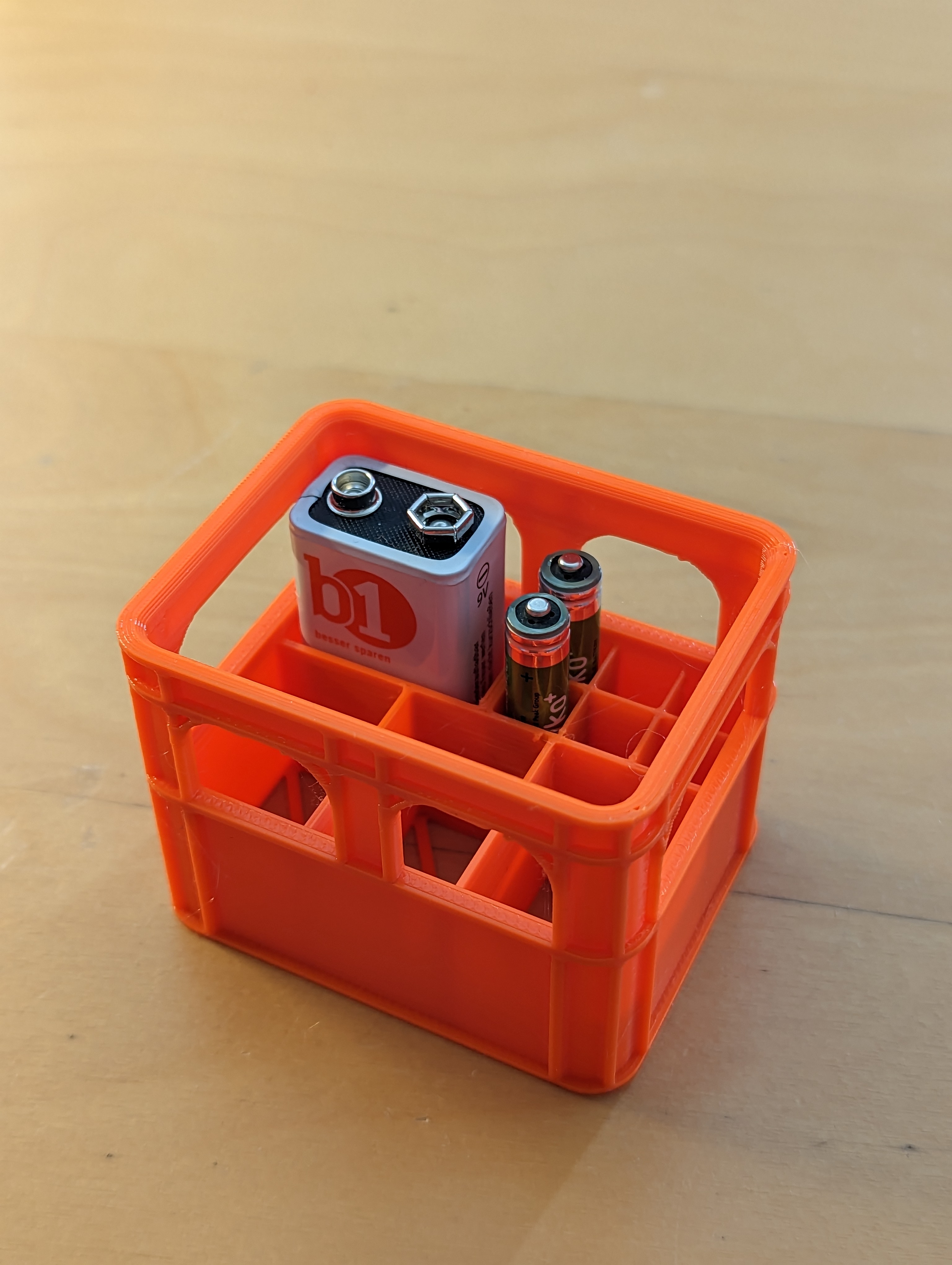 Beer crate combobox for 9V and AAAA batteries