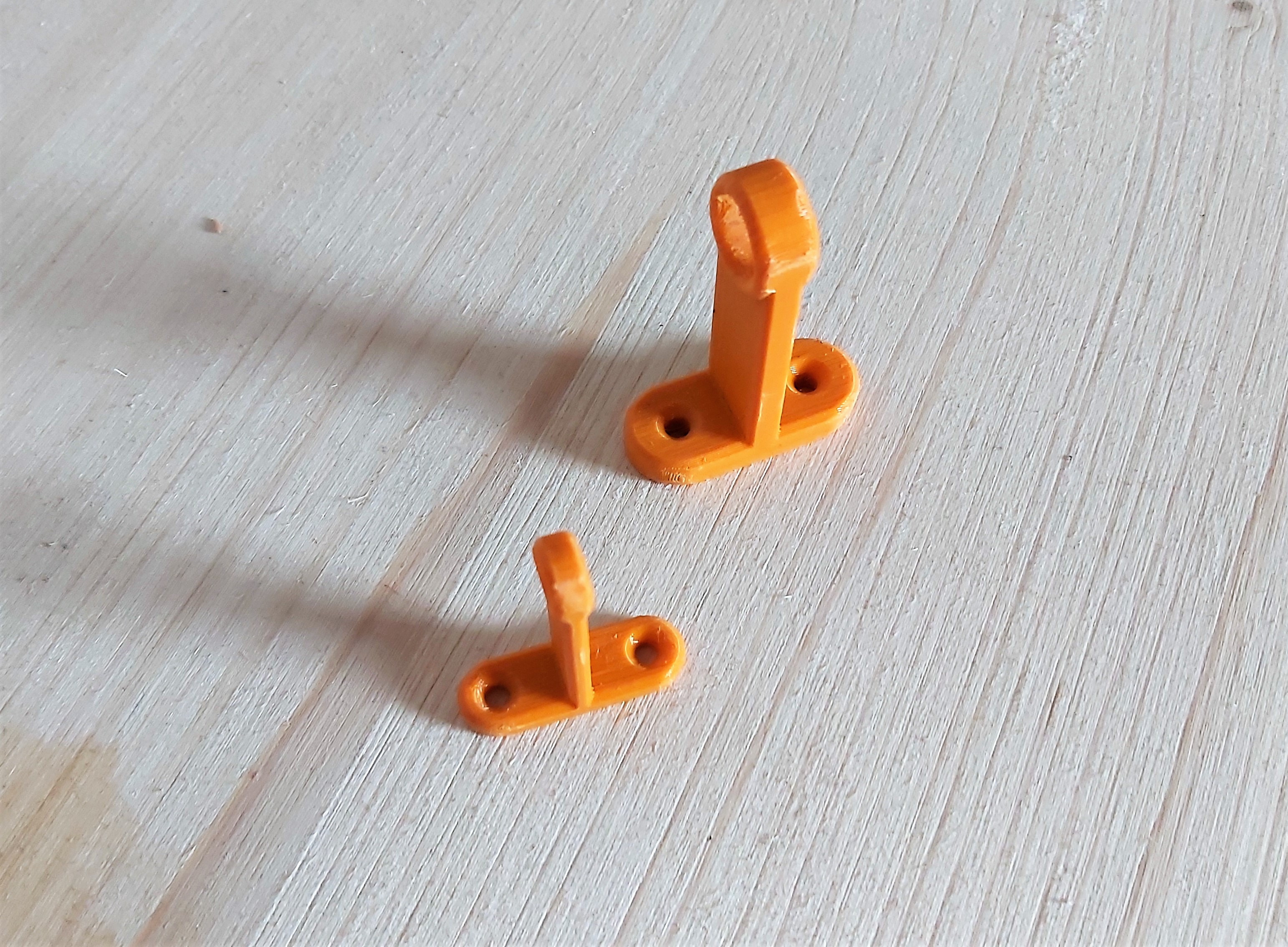 Filament guide for wall or shelf mounting by gskollnau | Download free ...