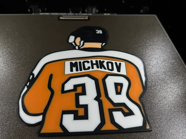 Matvei Michkov