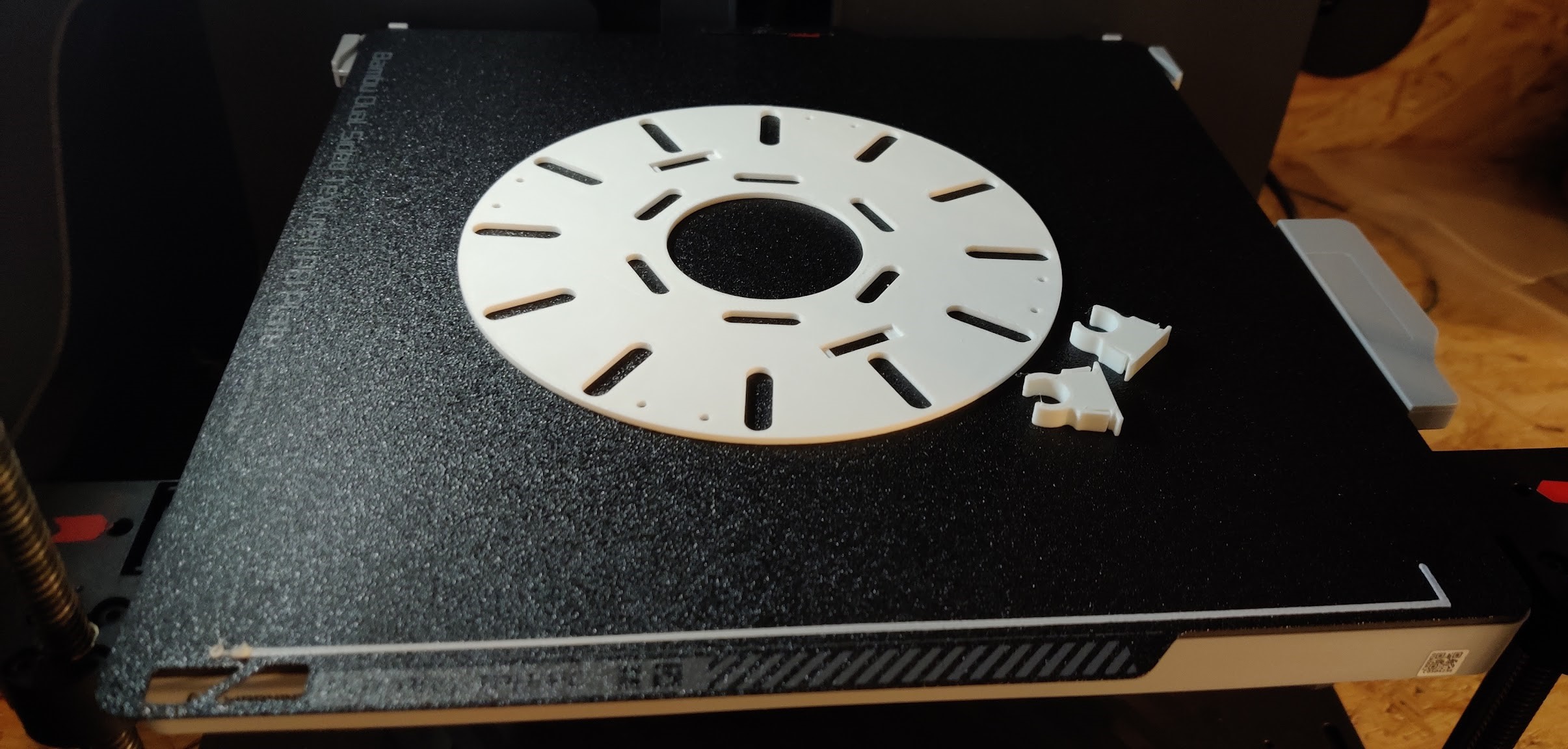 Miniatura 2 do modelo 3D Sample Spool Snap Light