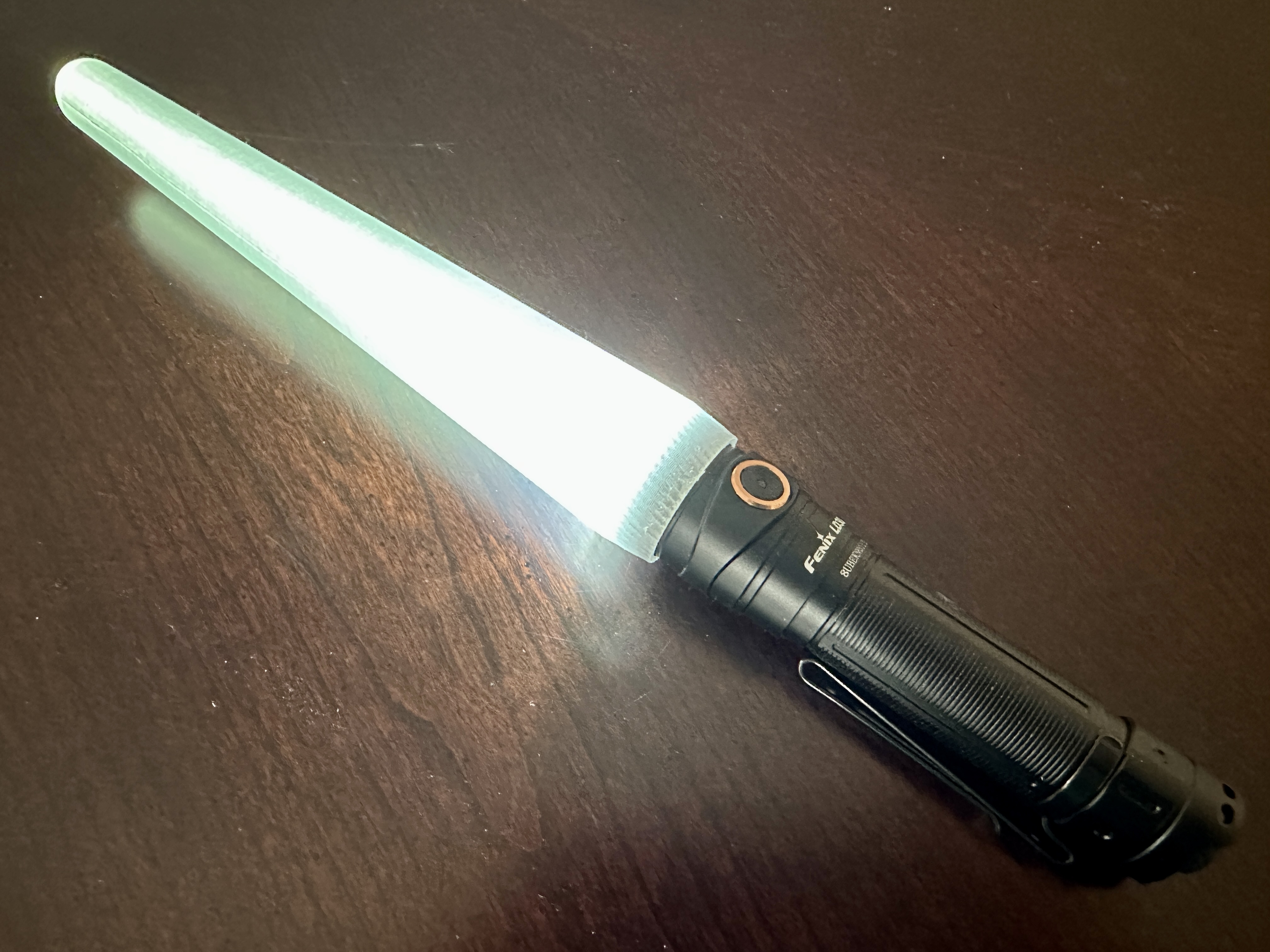 Fenix LD30 - flashlight lantern and traffic wand